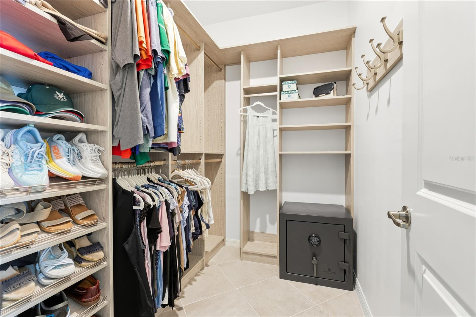 Image 15 of 44 For 19135 Bordeaux Court