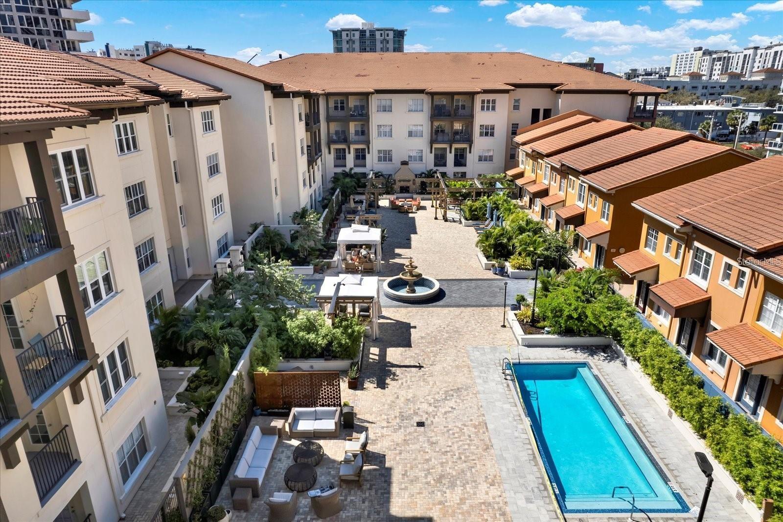 Image 31 of 47 For 200 4th Avenue S 130