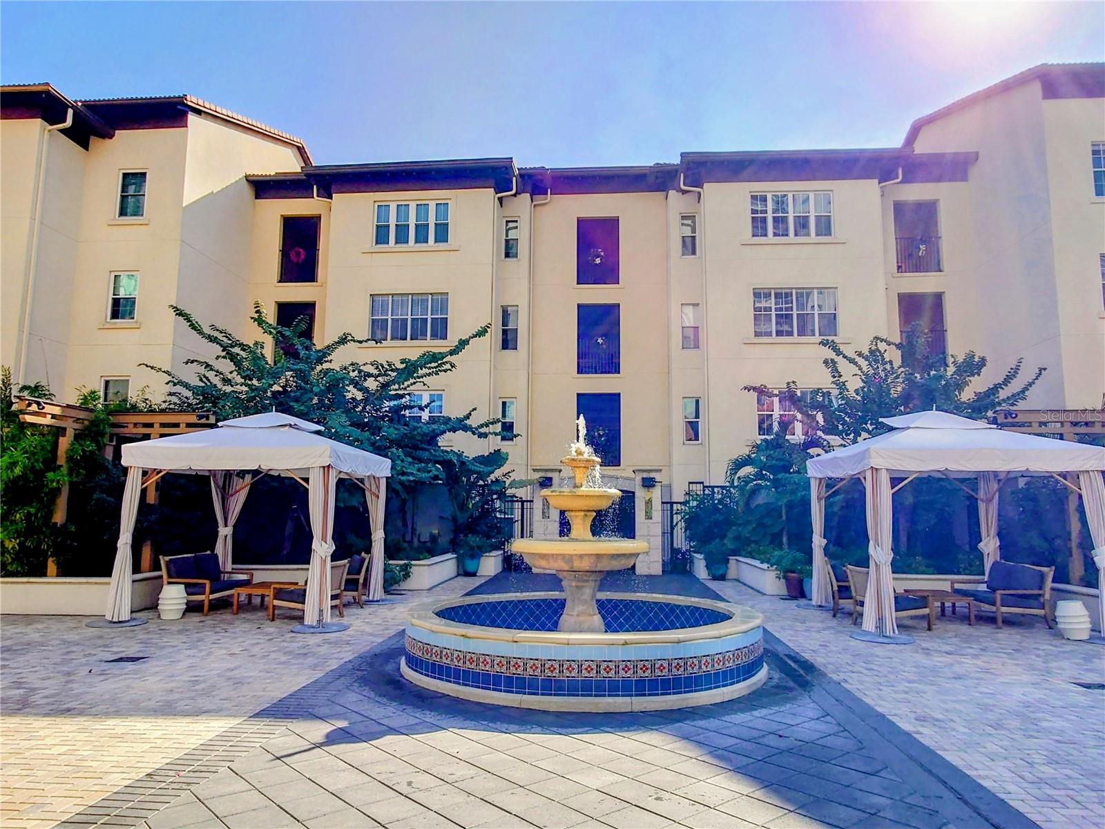 Image 38 of 47 For 200 4th Avenue S 130