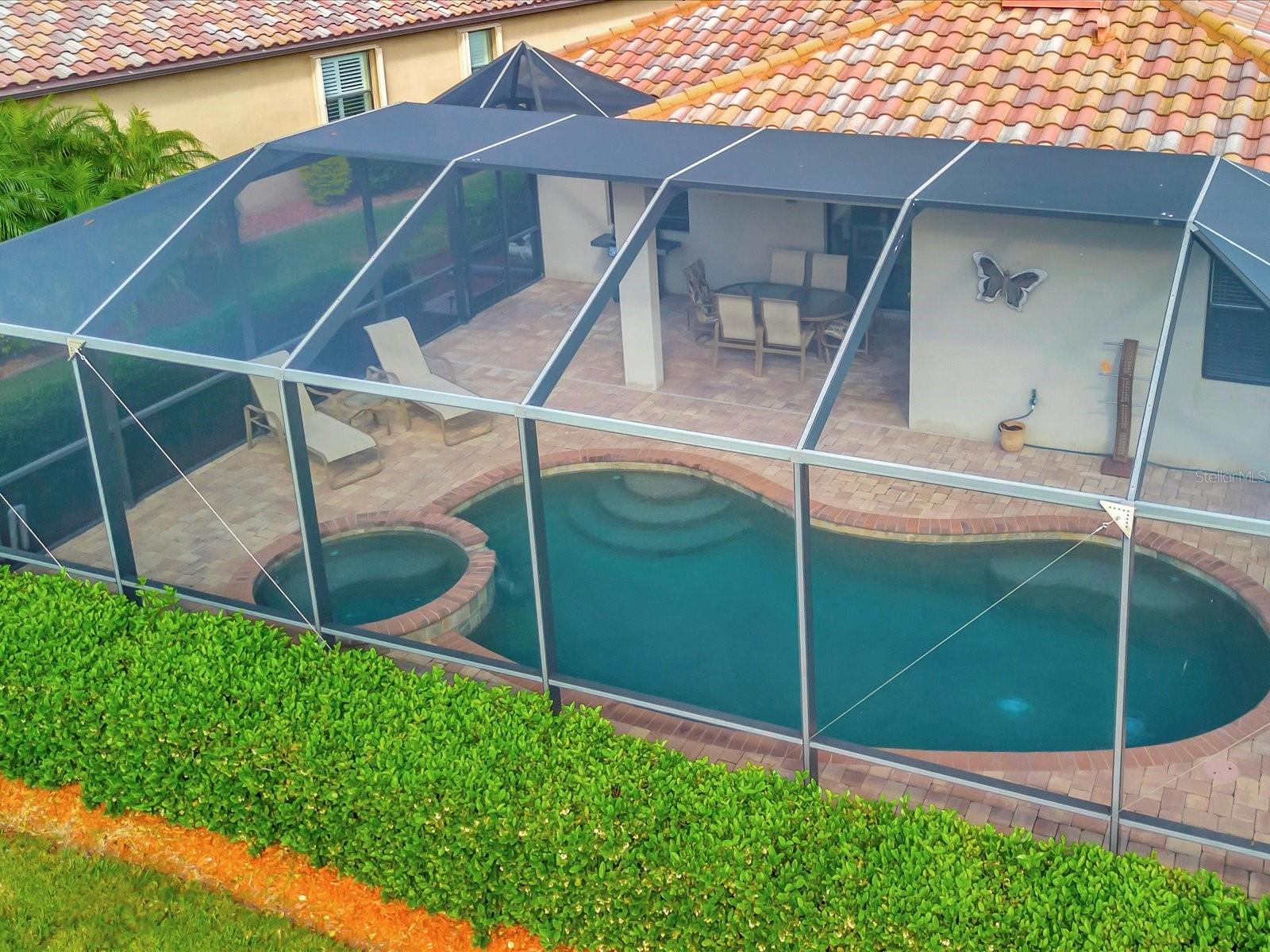 Image 2 of 36 For 6880 Willowshire Way