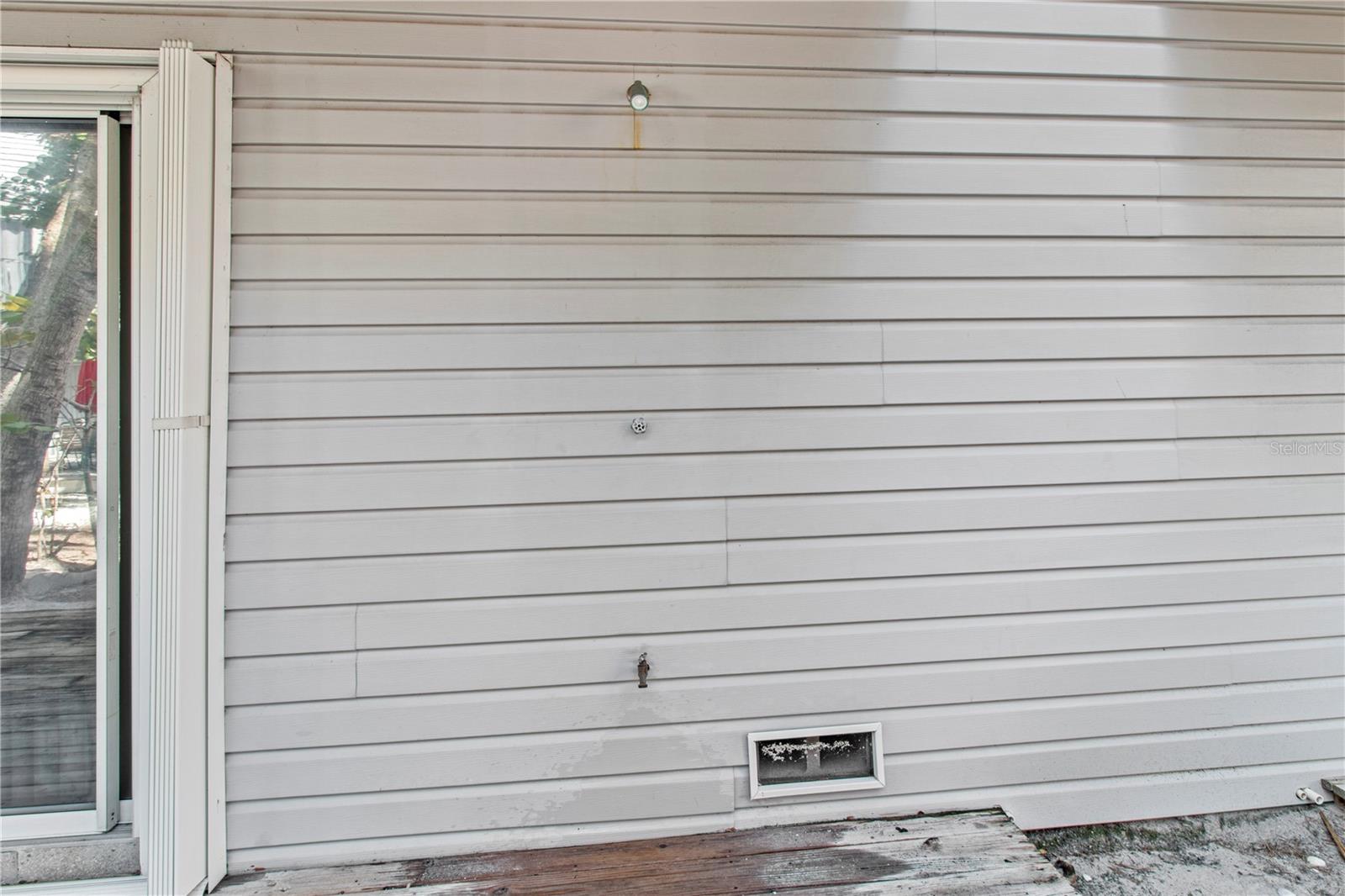 Image 46 of 52 For 6250 Holmes Boulevard 37