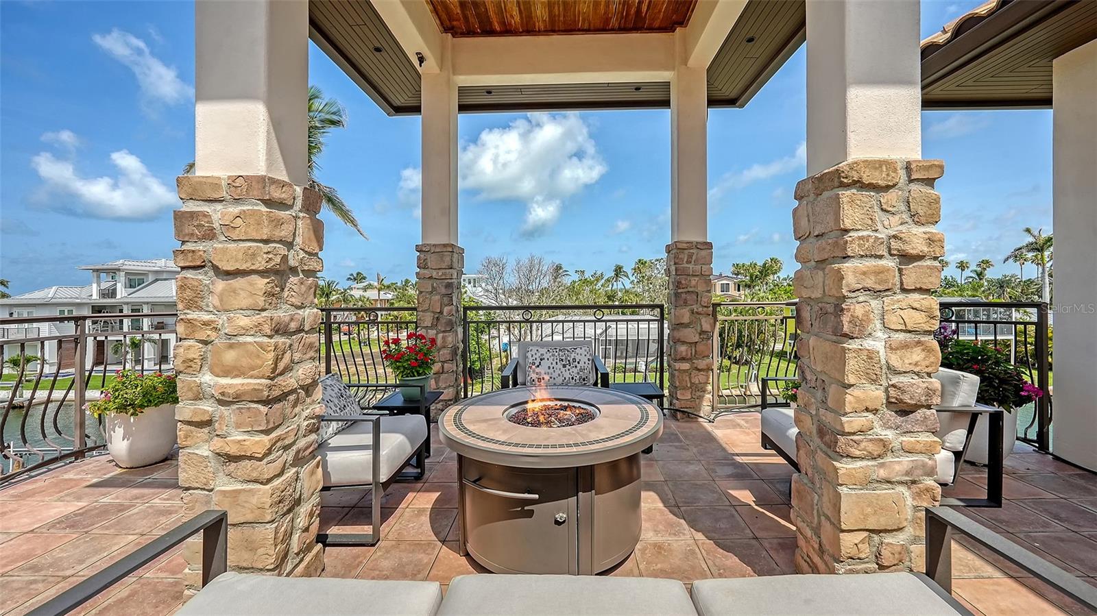 Image 23 of 53 For 795 Marbury Lane