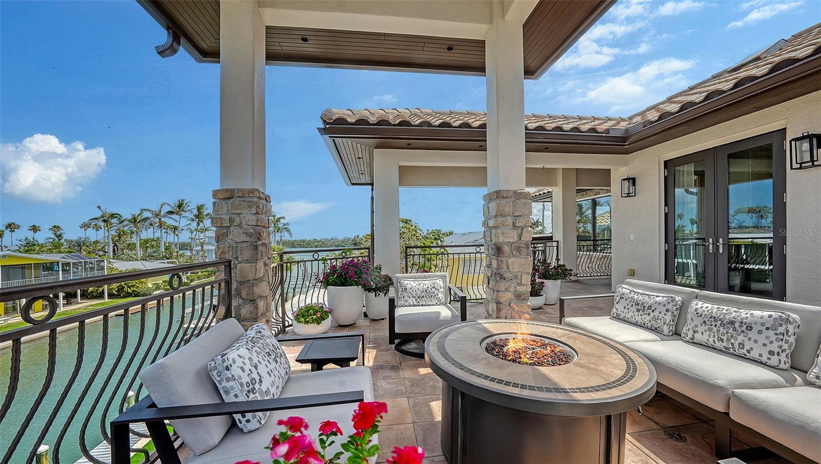 Image 26 of 53 For 795 Marbury Lane