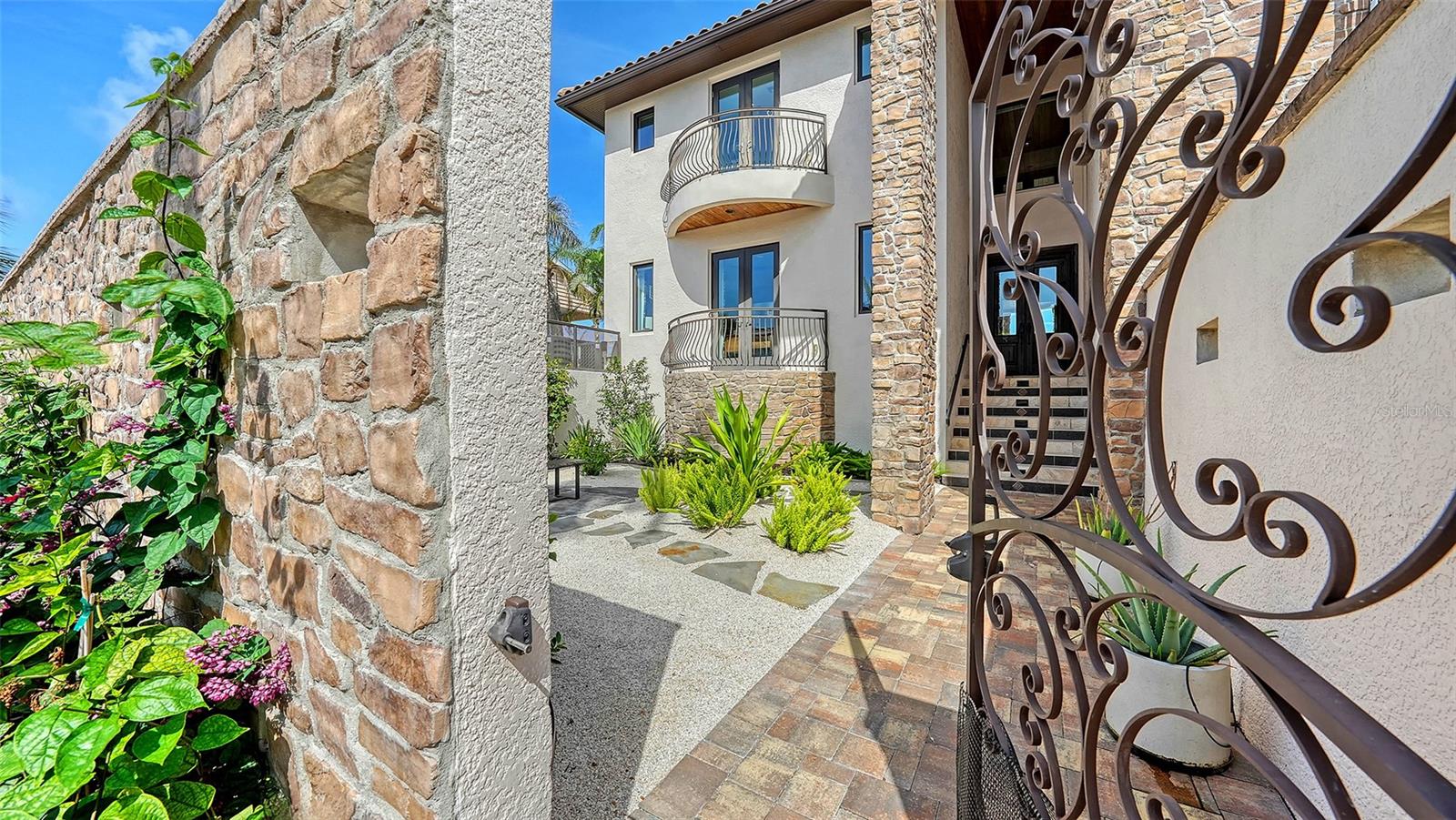 Image 4 of 53 For 795 Marbury Lane