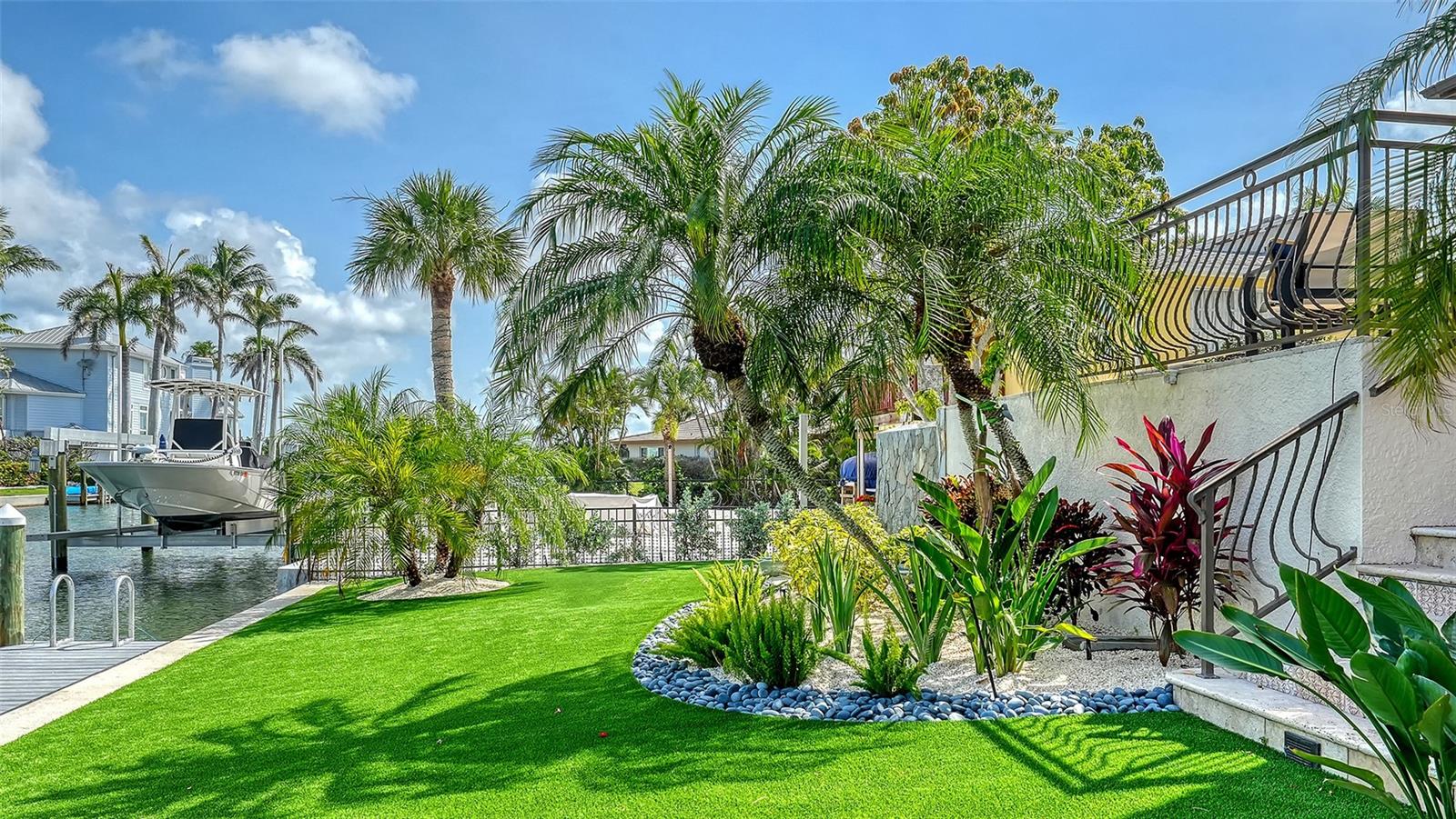 Image 40 of 53 For 795 Marbury Lane