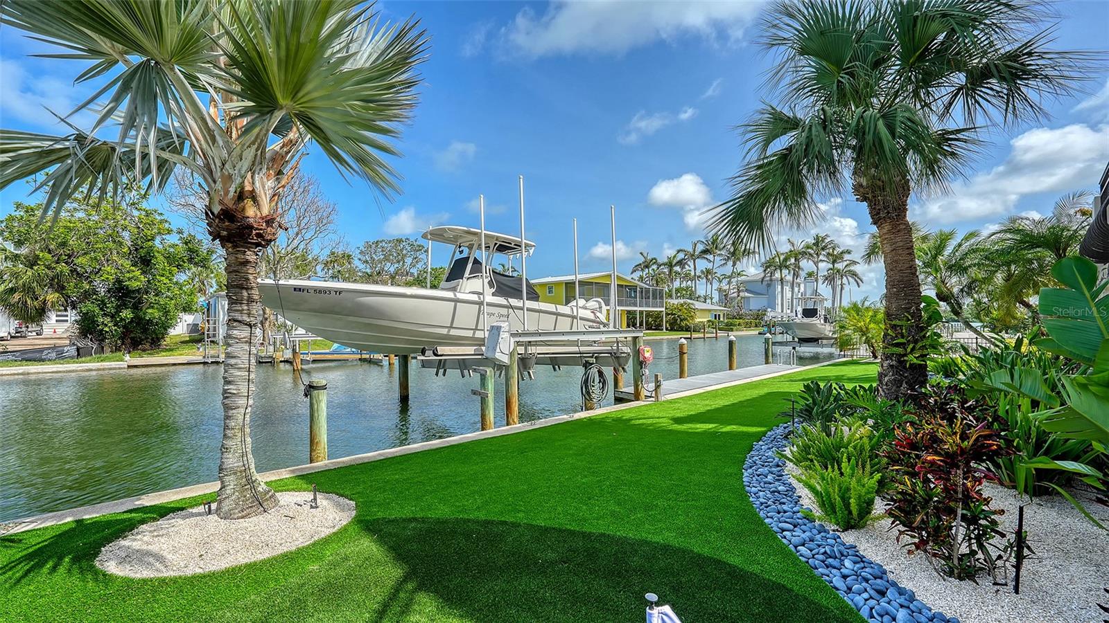 Image 43 of 53 For 795 Marbury Lane