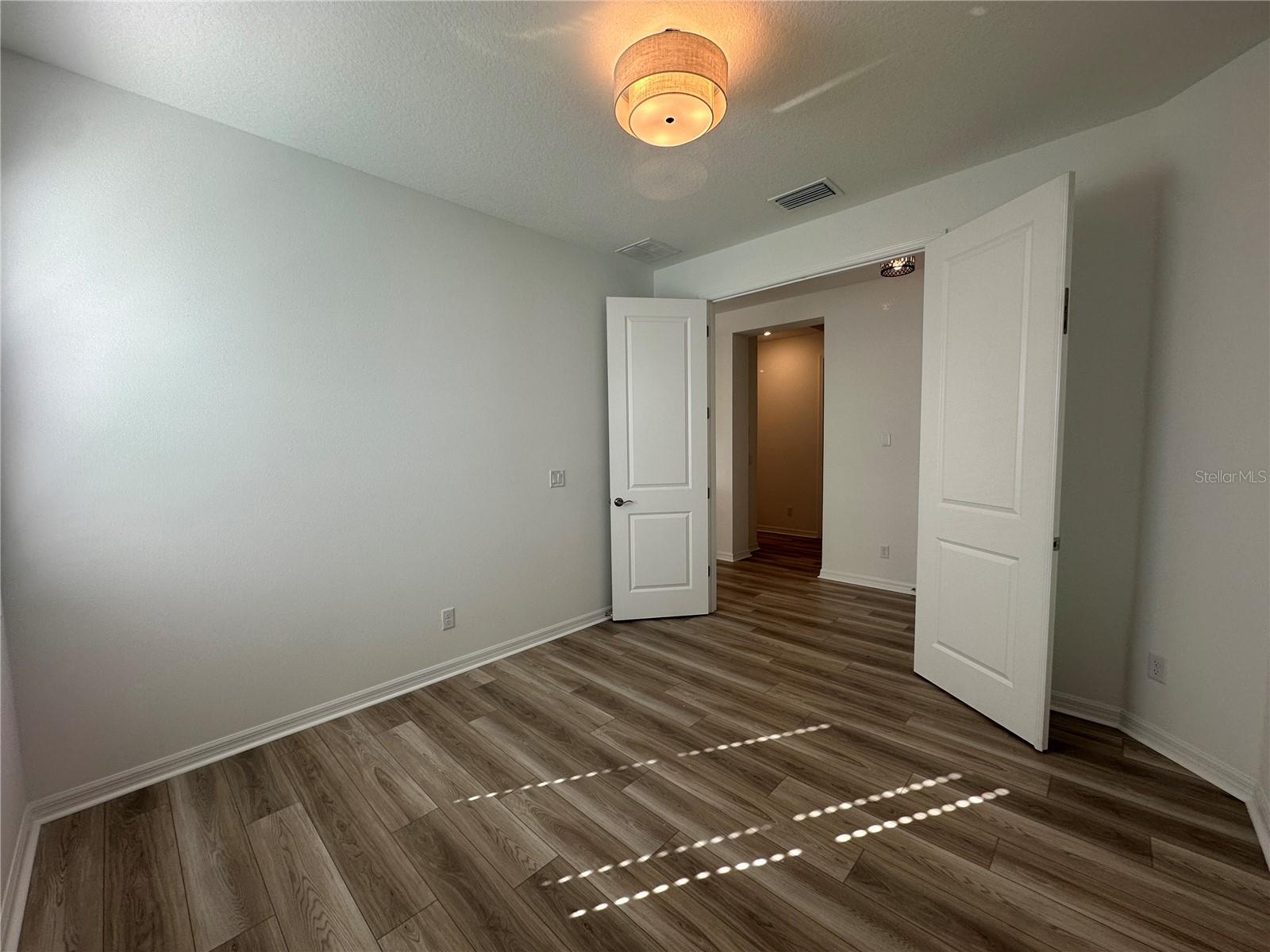 Image 3 of 24 For 18091 Cherished Loop