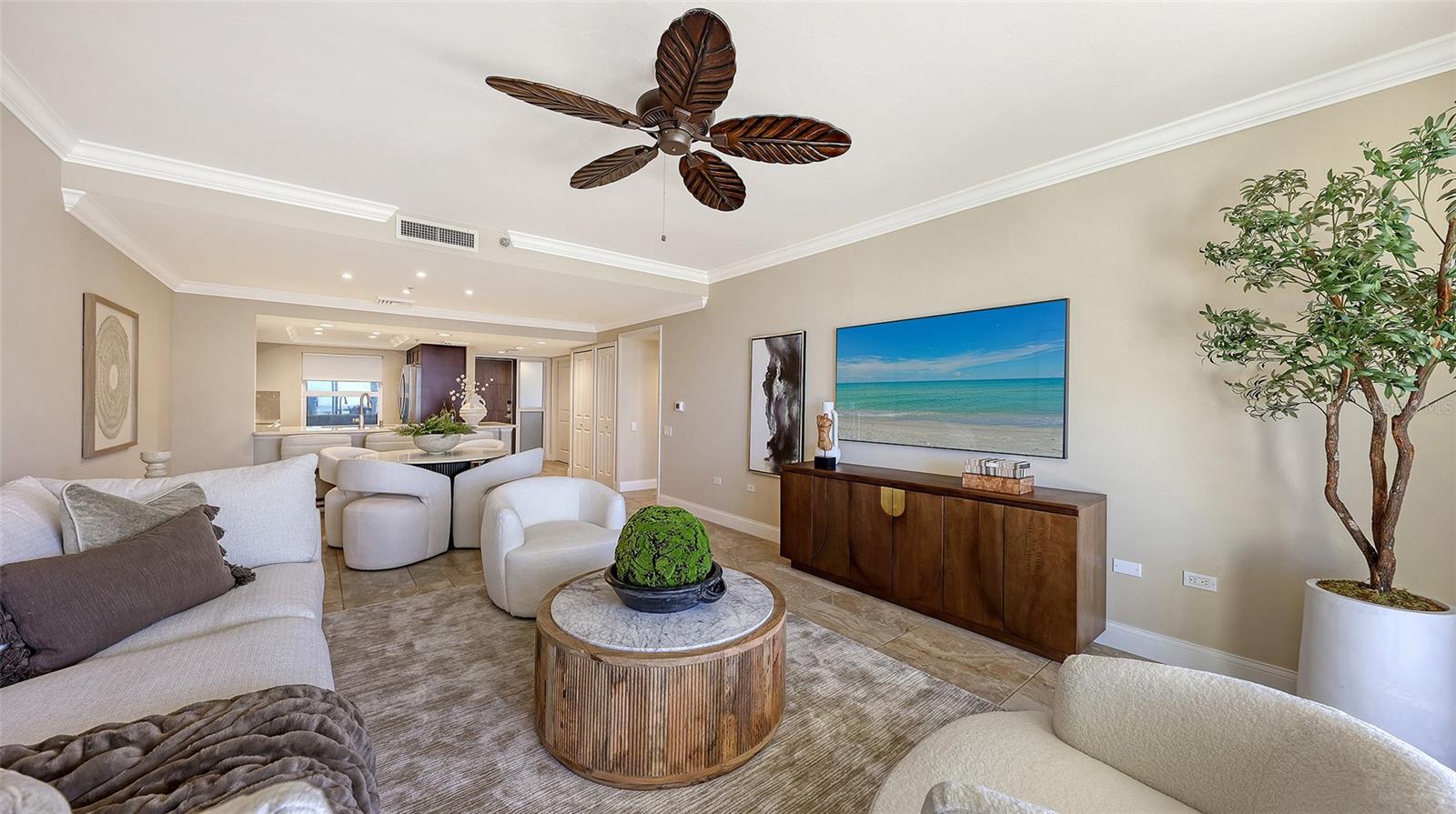 Image 12 of 43 For 2109 Gulf Of Mexico Drive 1303