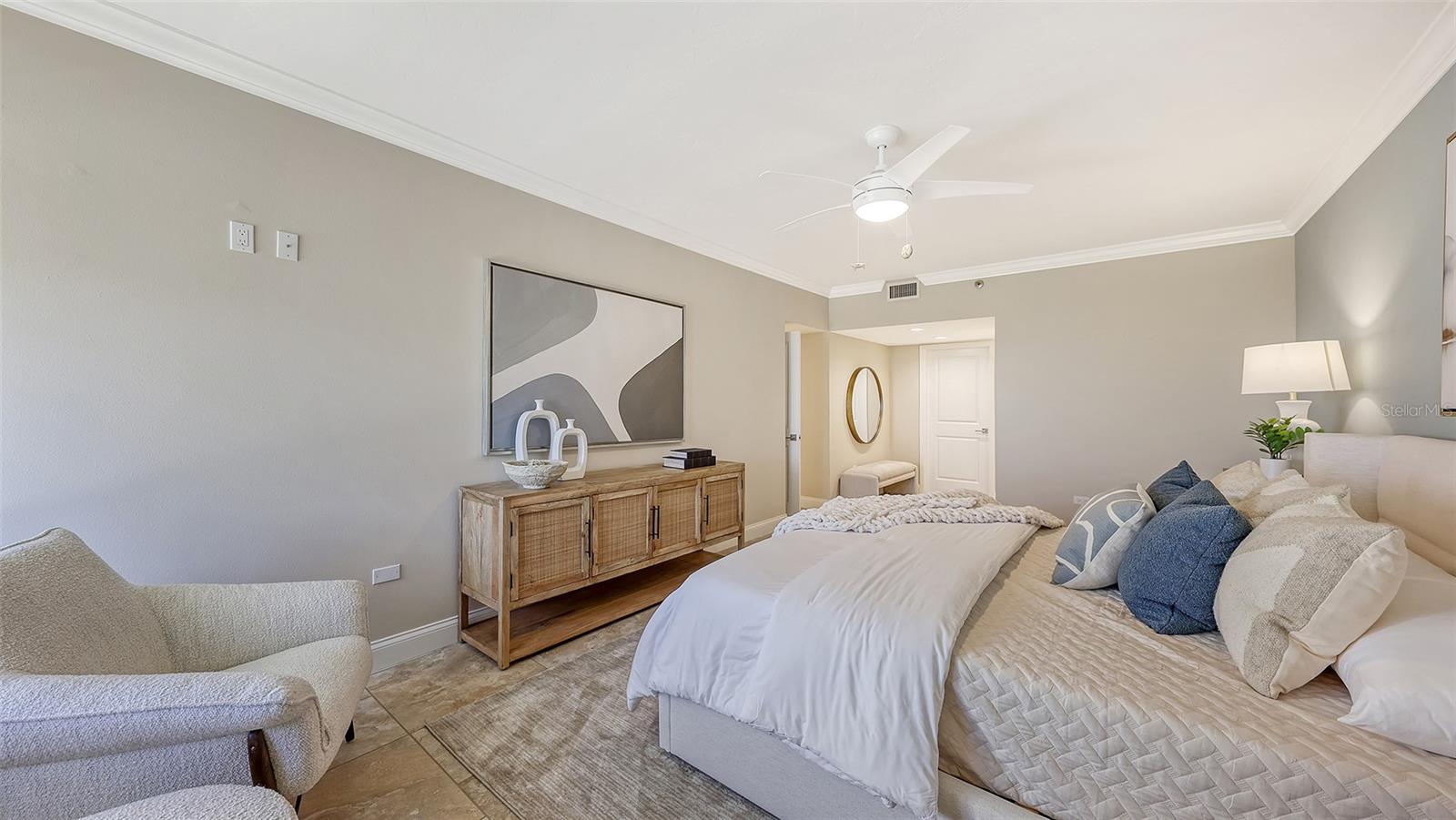 Image 17 of 43 For 2109 Gulf Of Mexico Drive 1303