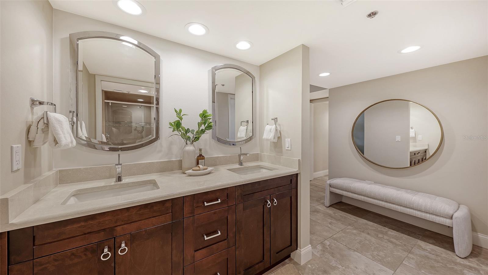 Image 20 of 43 For 2109 Gulf Of Mexico Drive 1303