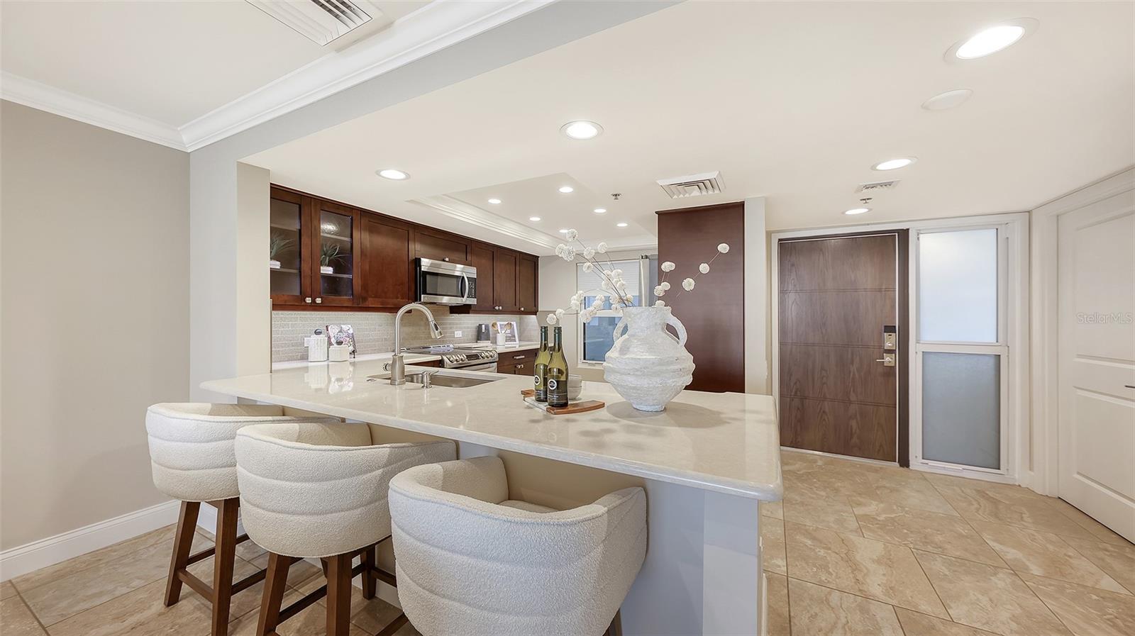 Image 8 of 43 For 2109 Gulf Of Mexico Drive 1303