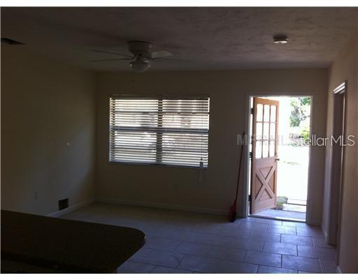 Image 3 of 4 For 316 21st Street E