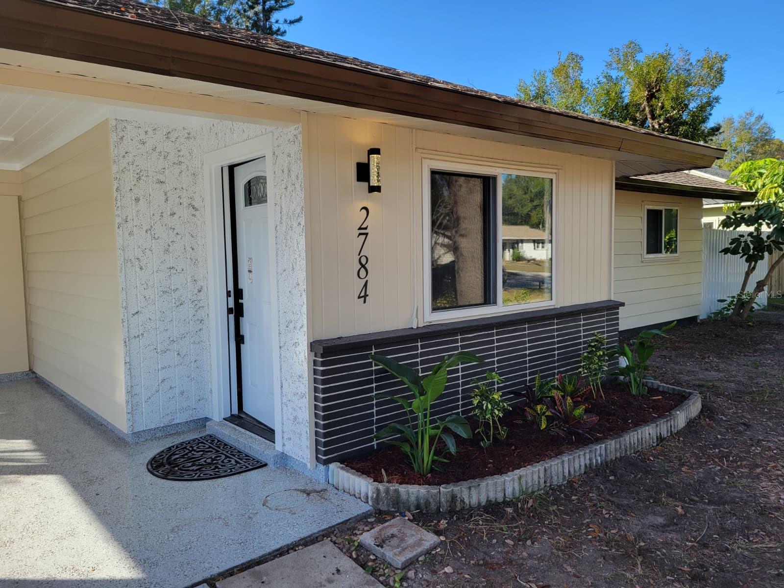 Image 2 of 51 For 2784 Martin Street