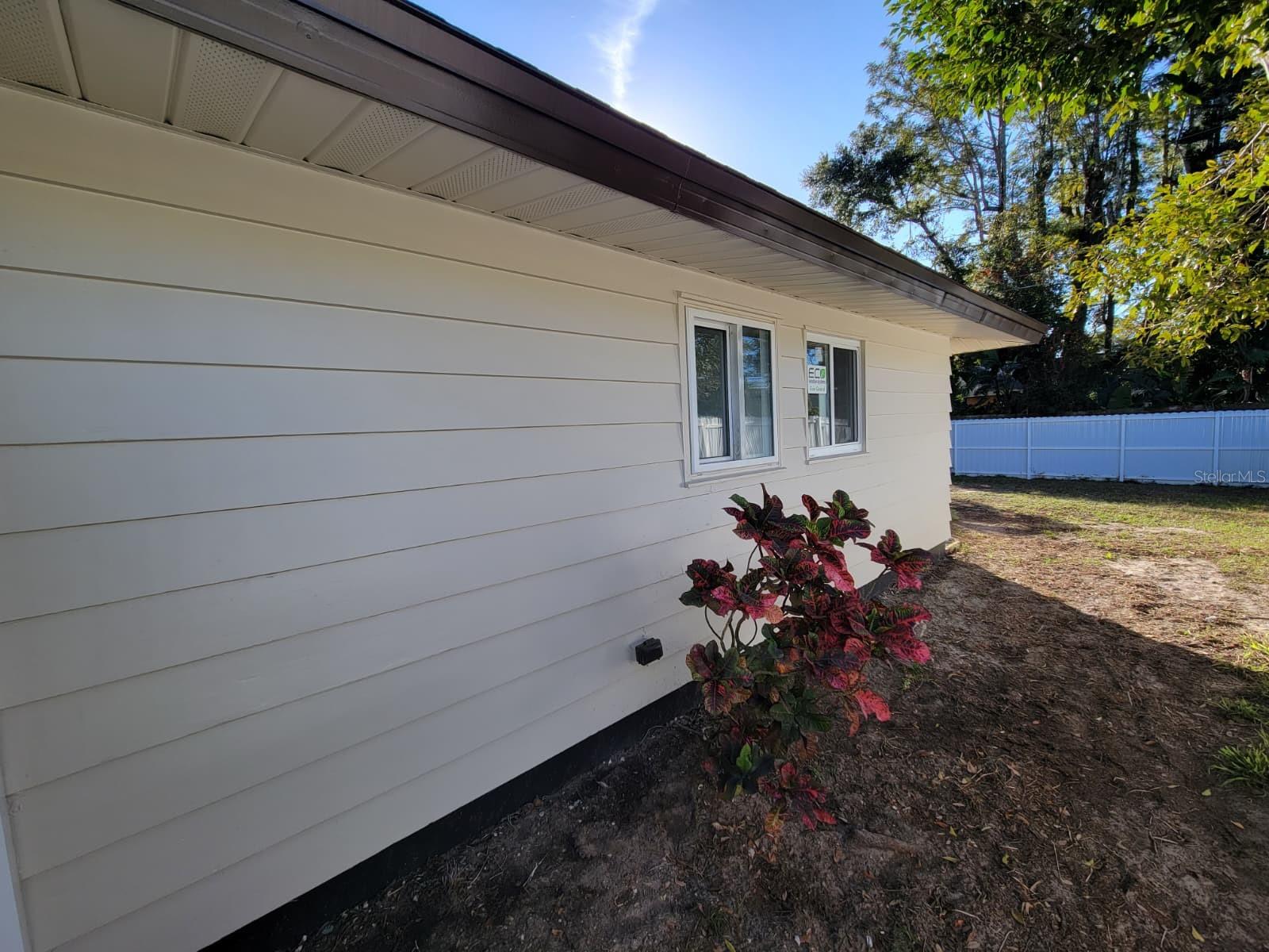 Image 49 of 51 For 2784 Martin Street