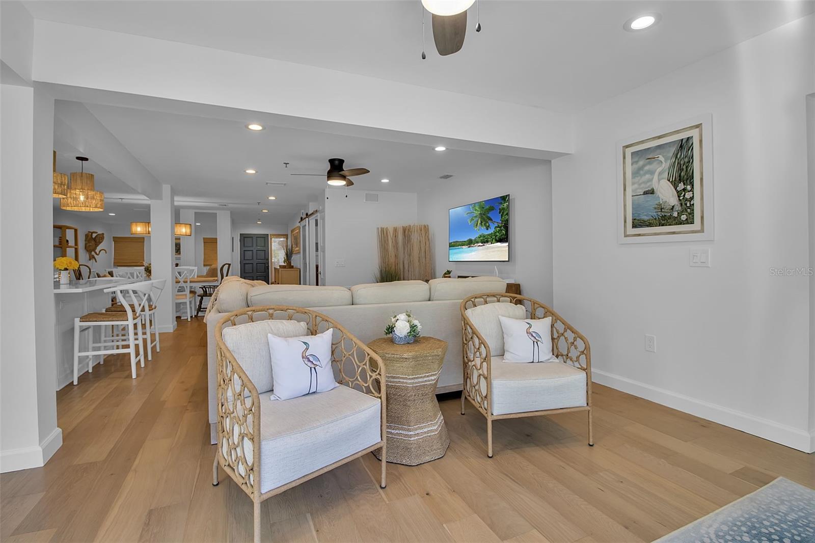 Image 57 of 75 For 2123 Harbourside Drive 903