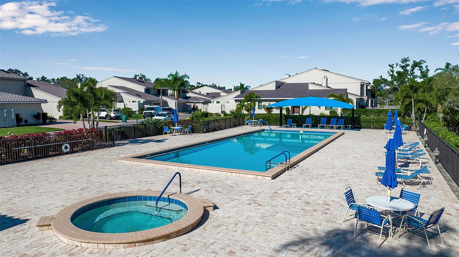 Image 61 of 75 For 2123 Harbourside Drive 903