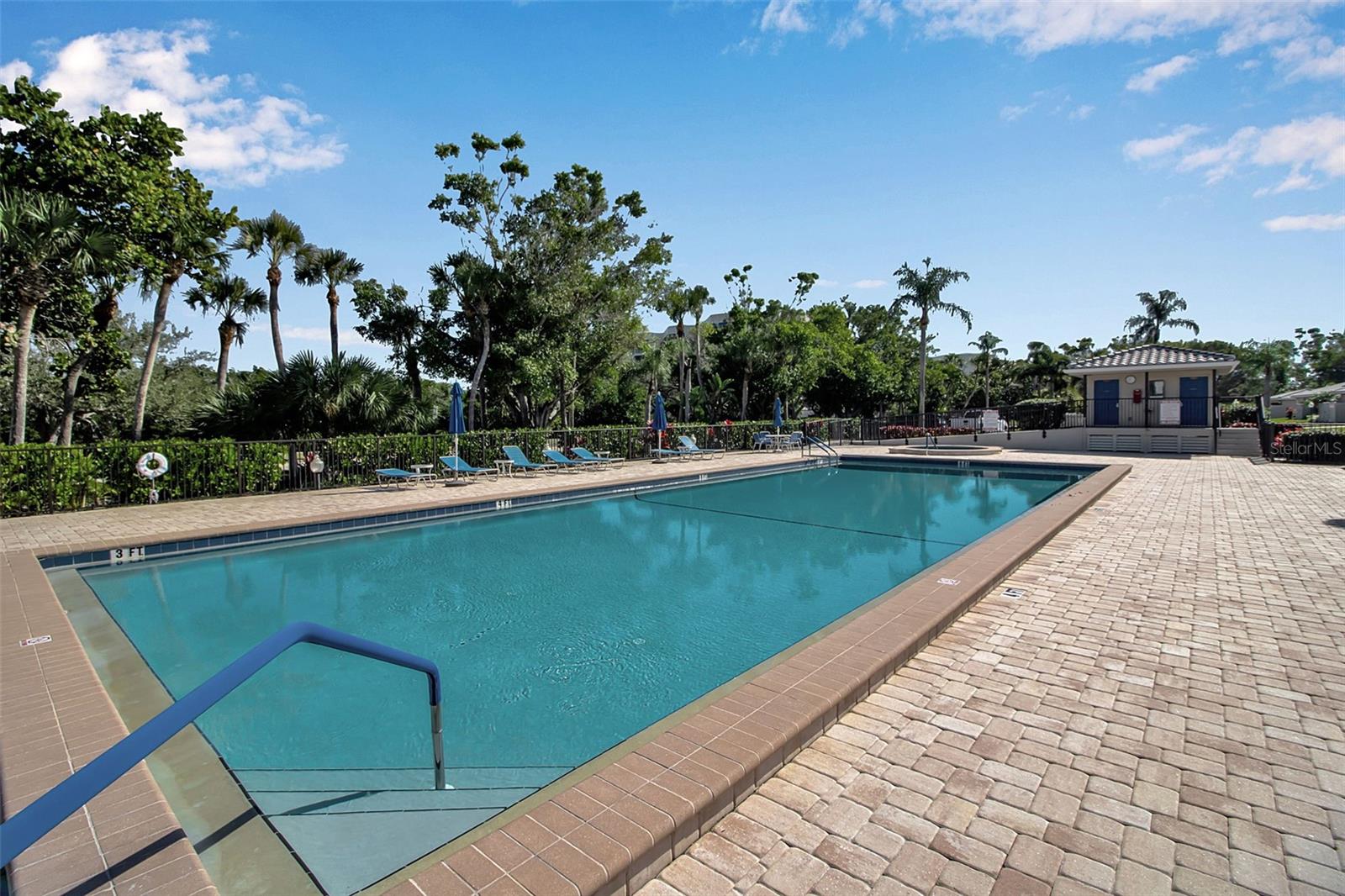 Image 66 of 75 For 2123 Harbourside Drive 903