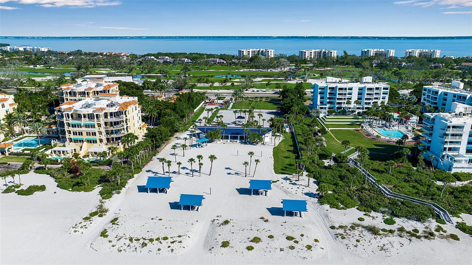 Image 69 of 75 For 2123 Harbourside Drive 903