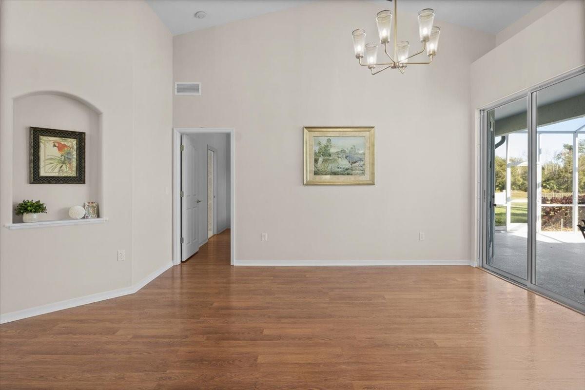 Image 14 of 85 For 3522 Little Country Road