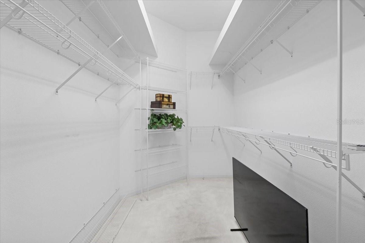 Image 33 of 85 For 3522 Little Country Road