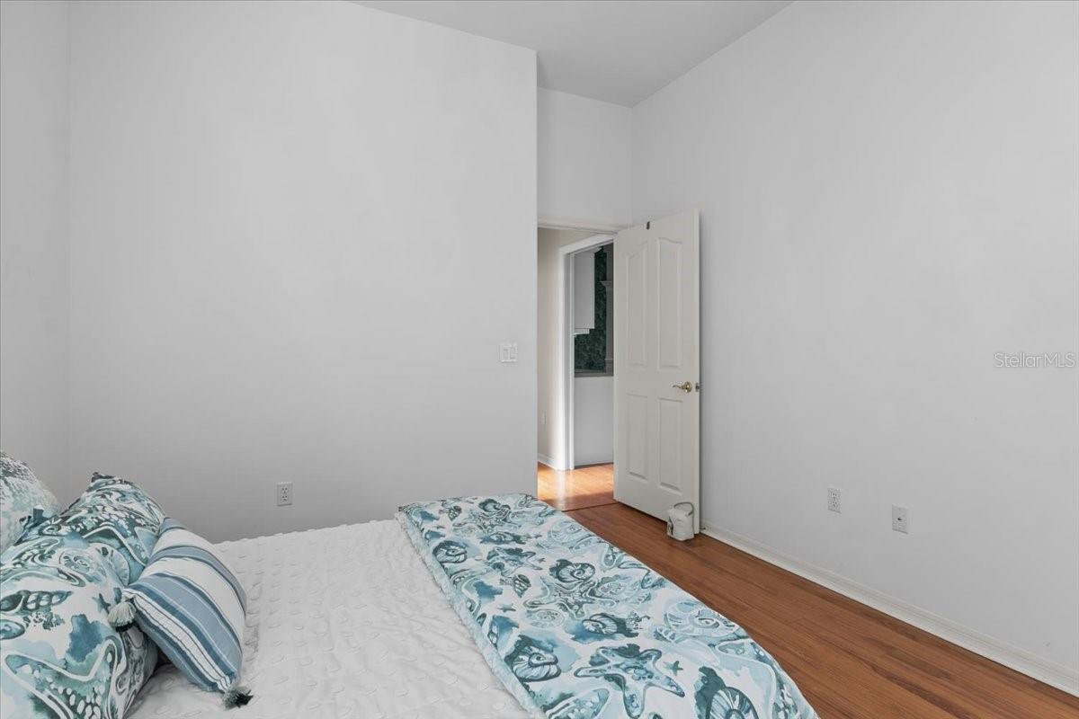 Image 35 of 85 For 3522 Little Country Road