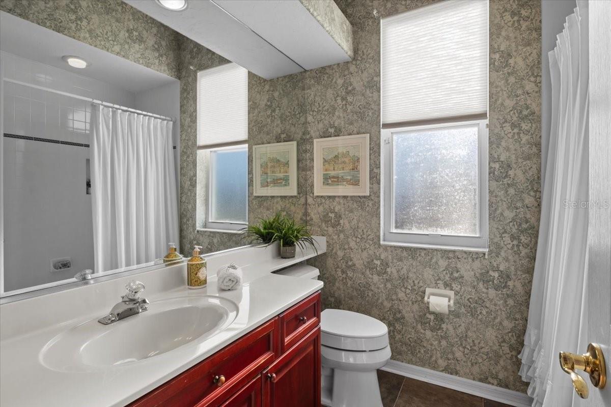 Image 36 of 85 For 3522 Little Country Road