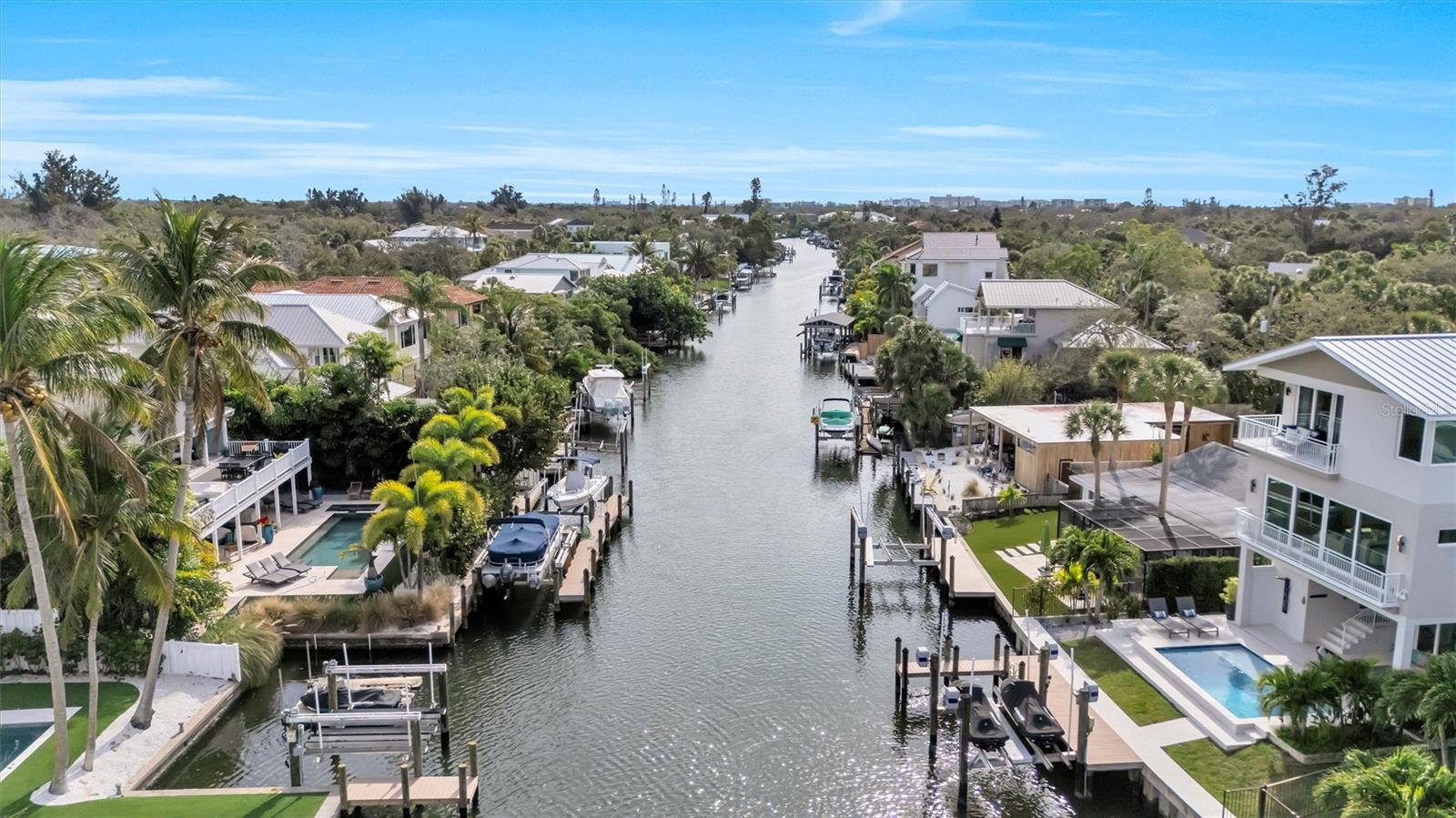 Image 11 of 79 For 4881 Oxford Drive