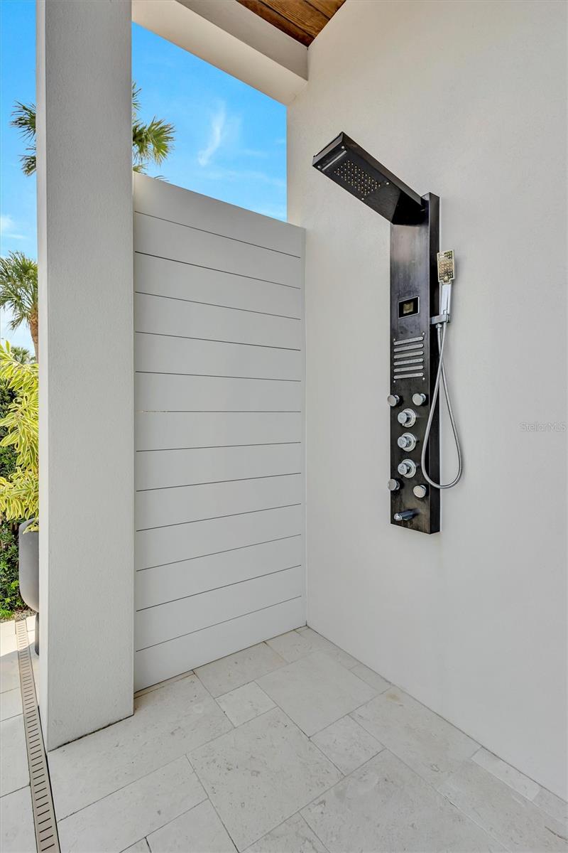 Image 26 of 79 For 4881 Oxford Drive