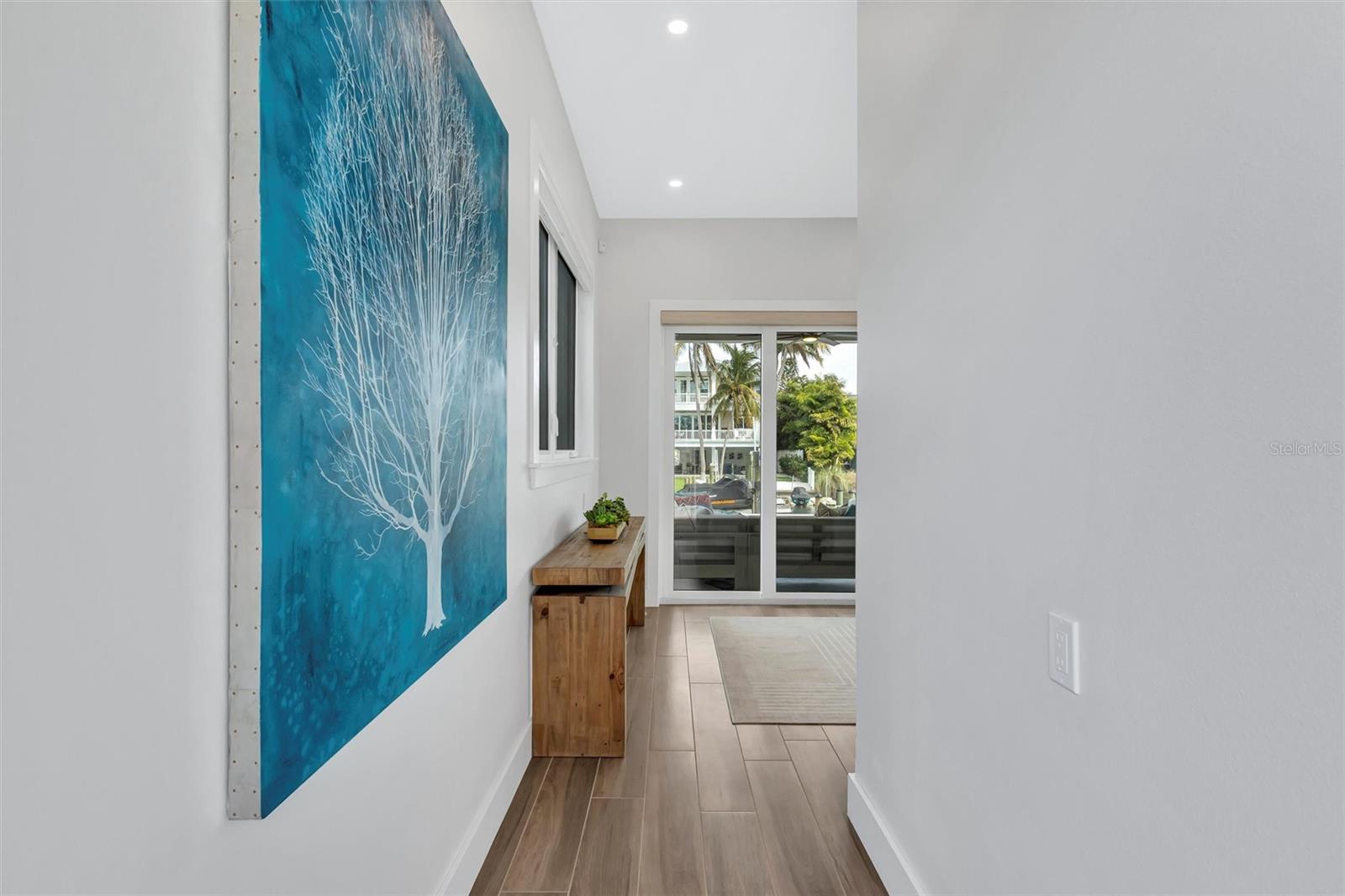 Image 29 of 79 For 4881 Oxford Drive