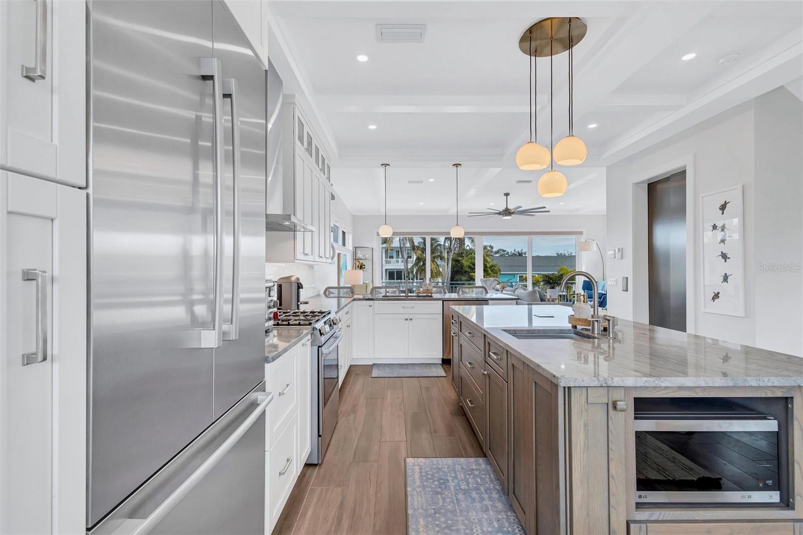 Image 44 of 79 For 4881 Oxford Drive