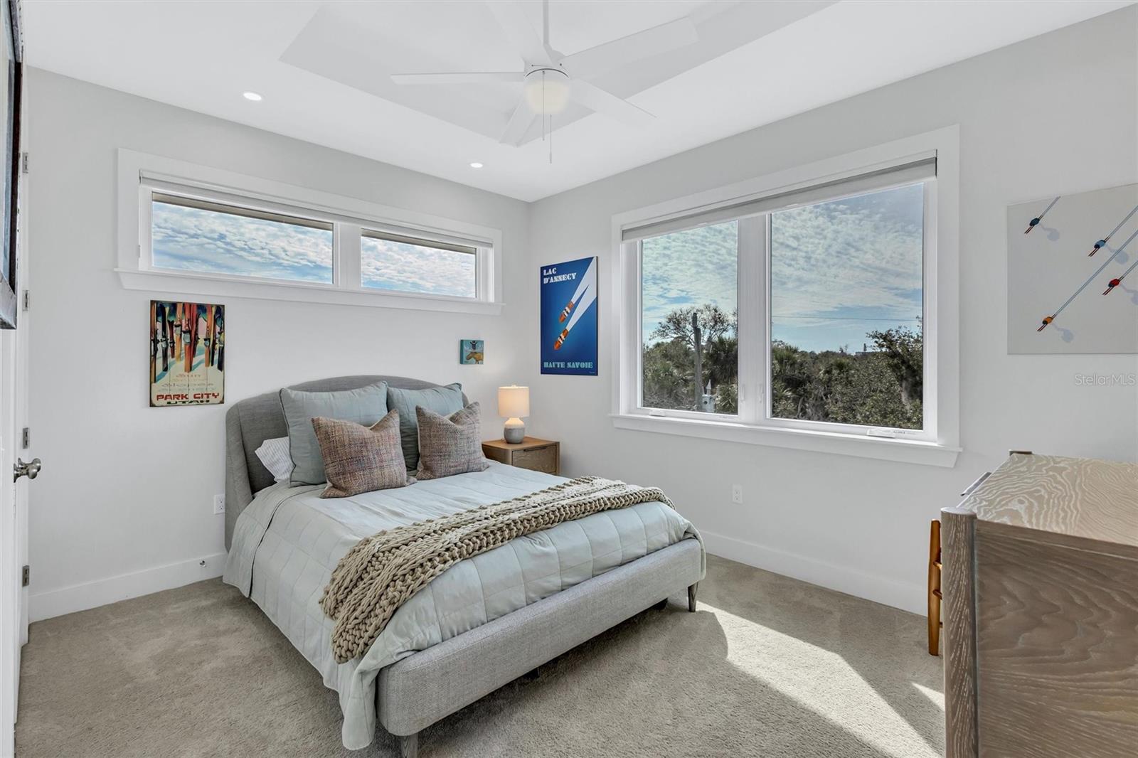 Image 58 of 79 For 4881 Oxford Drive