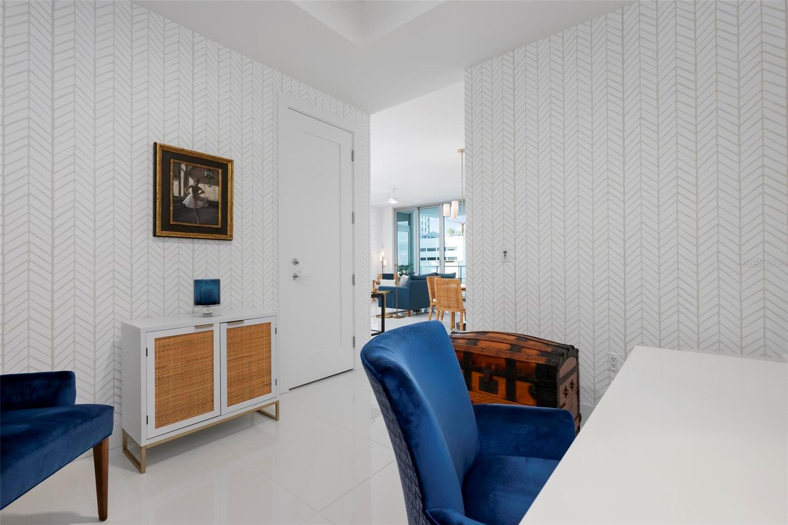 Image 14 of 58 For 111 Pineapple Avenue 719