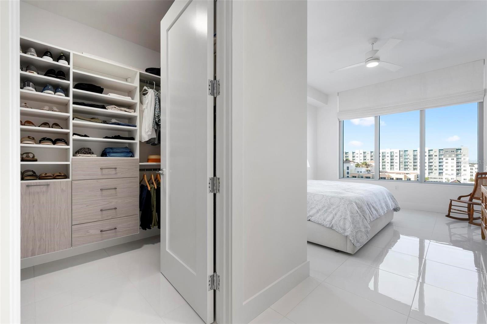 Image 22 of 58 For 111 Pineapple Avenue 719