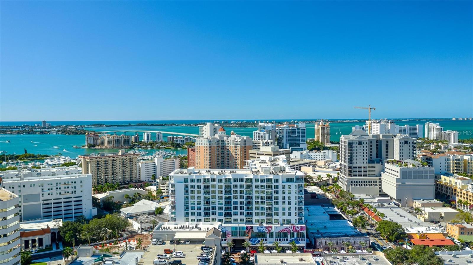 Image 44 of 58 For 111 Pineapple Avenue 719