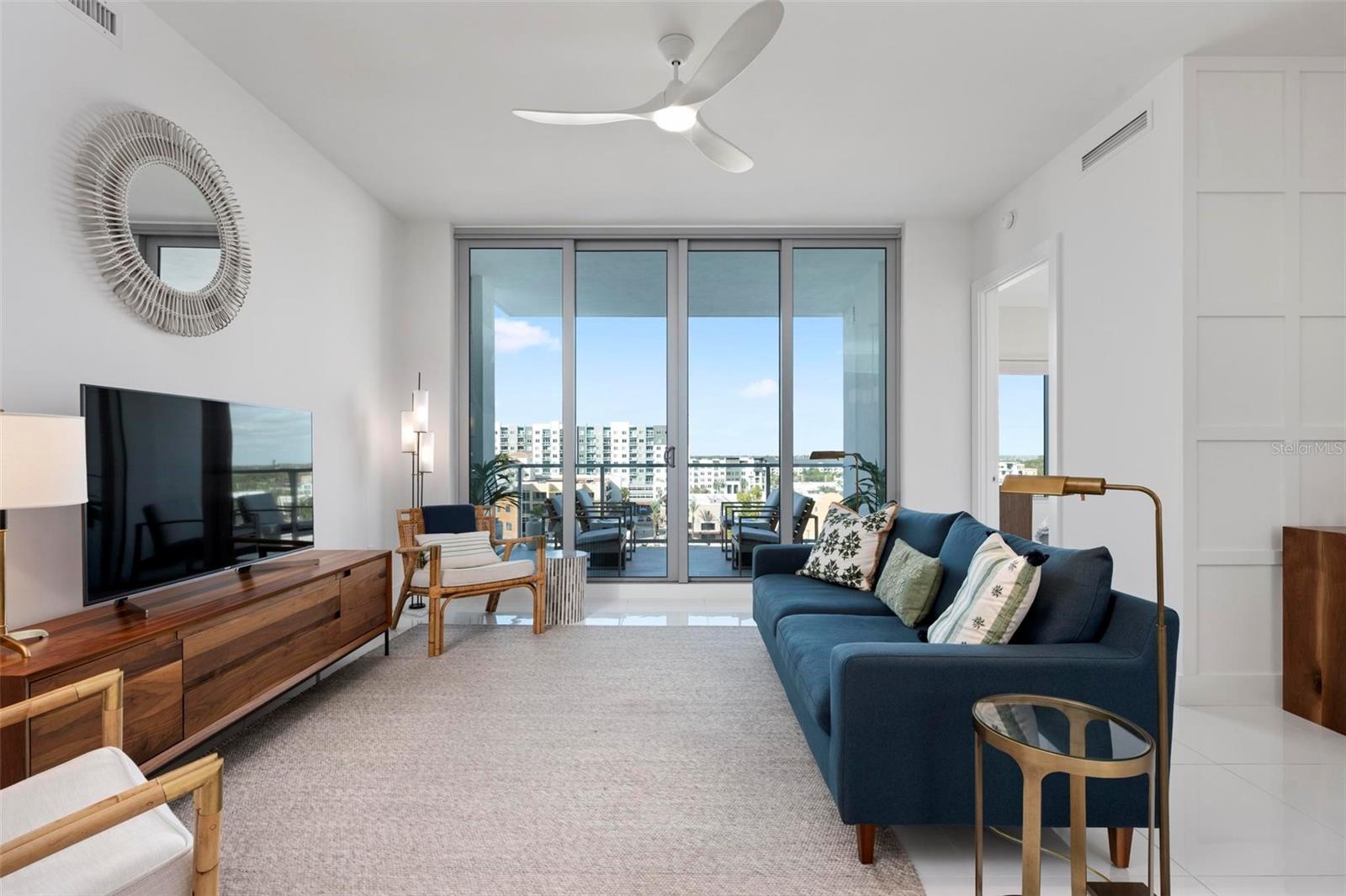 Image 8 of 58 For 111 Pineapple Avenue 719