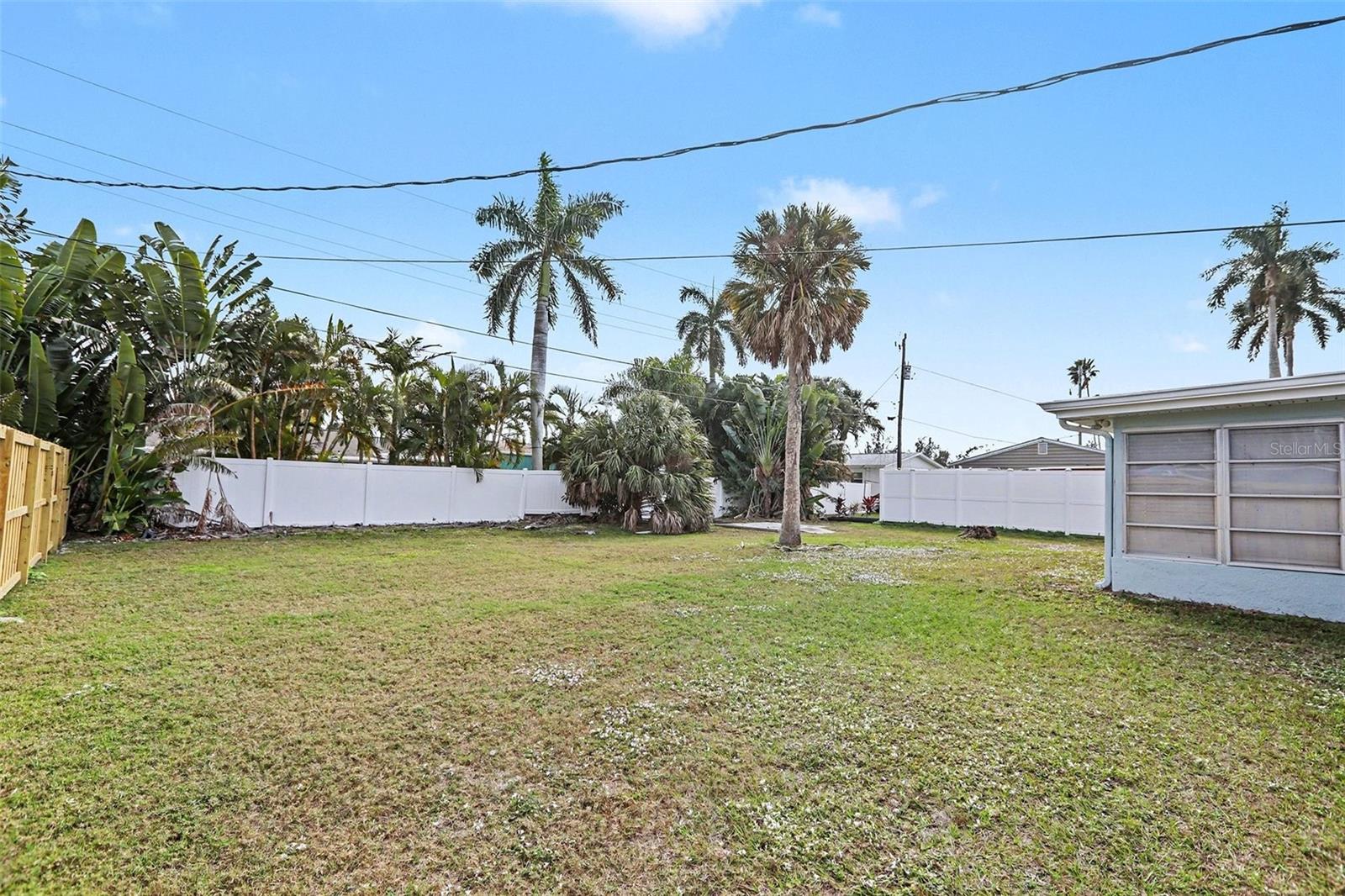 Image 17 of 19 For 3911 118th Street W