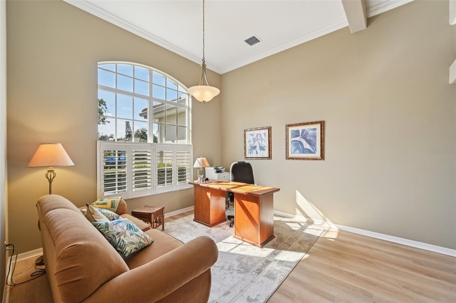 Image 18 of 66 For 514 Summerfield Way