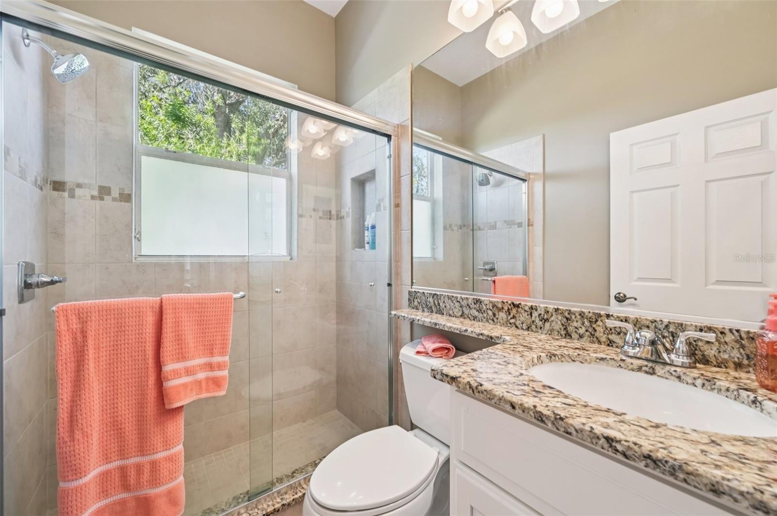 Image 29 of 66 For 514 Summerfield Way