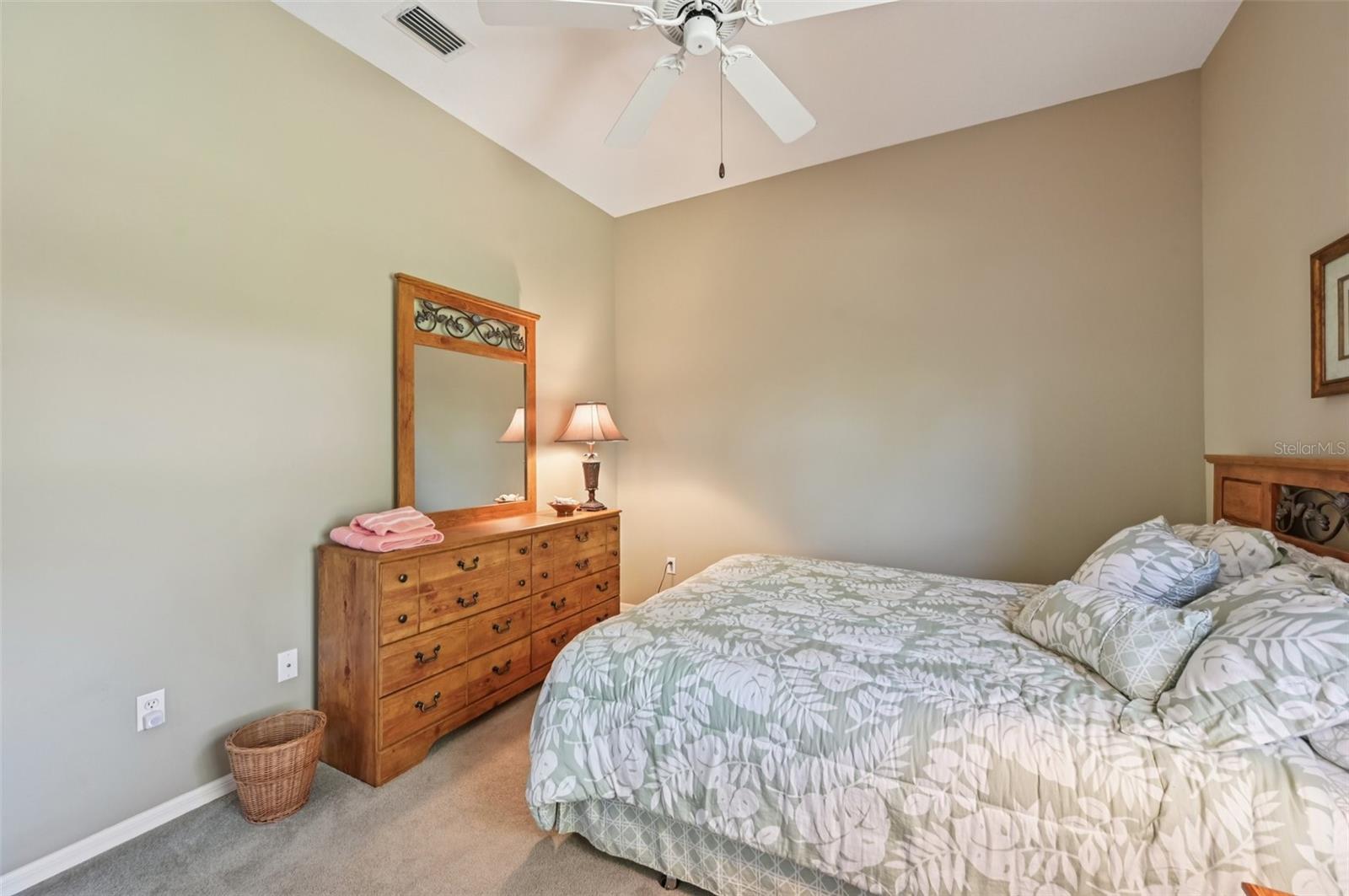 Image 31 of 66 For 514 Summerfield Way