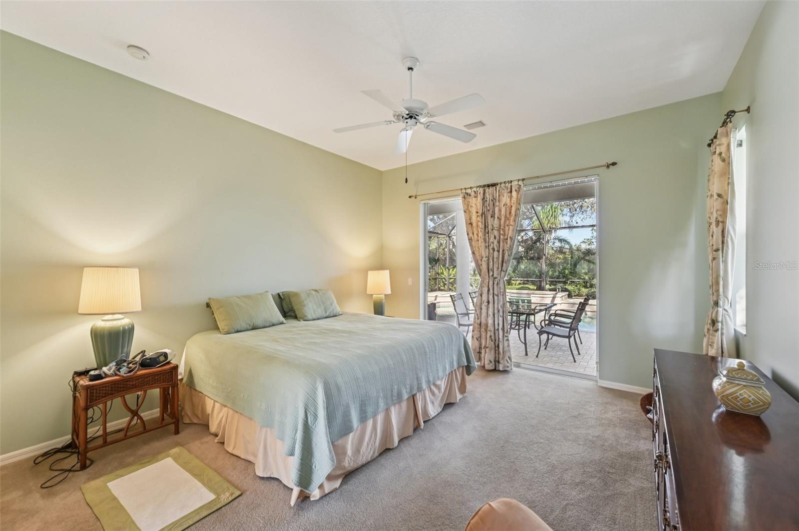 Image 33 of 66 For 514 Summerfield Way