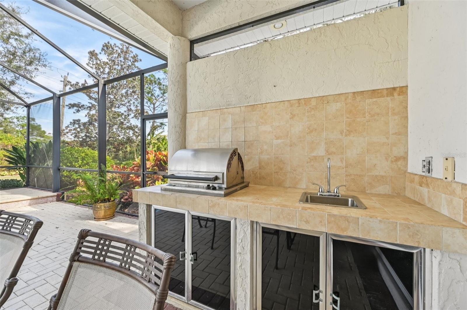 Image 37 of 66 For 514 Summerfield Way