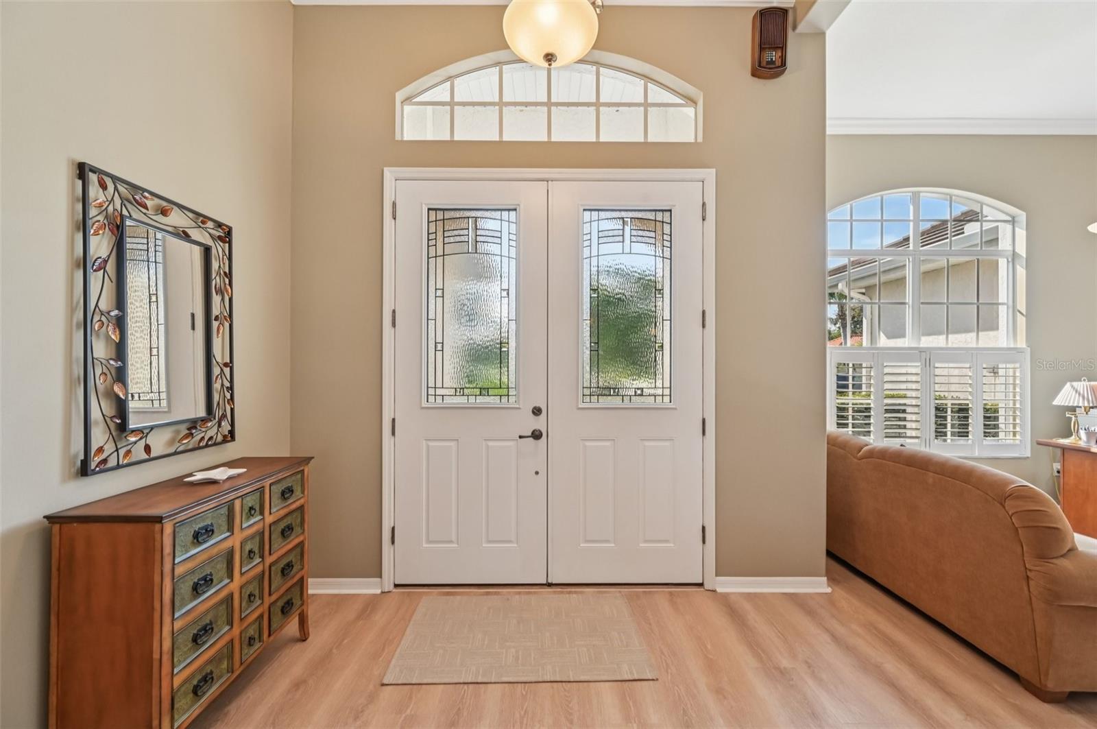 Image 4 of 66 For 514 Summerfield Way