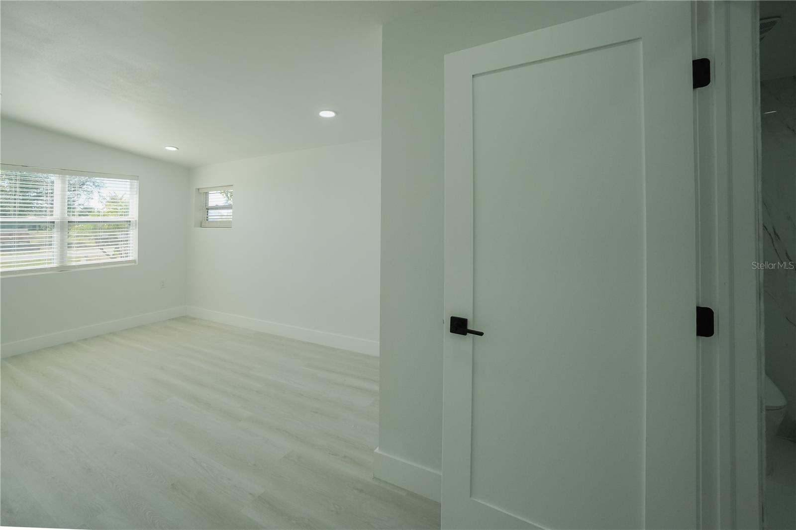 Image 17 of 44 For 6821 Marius Road