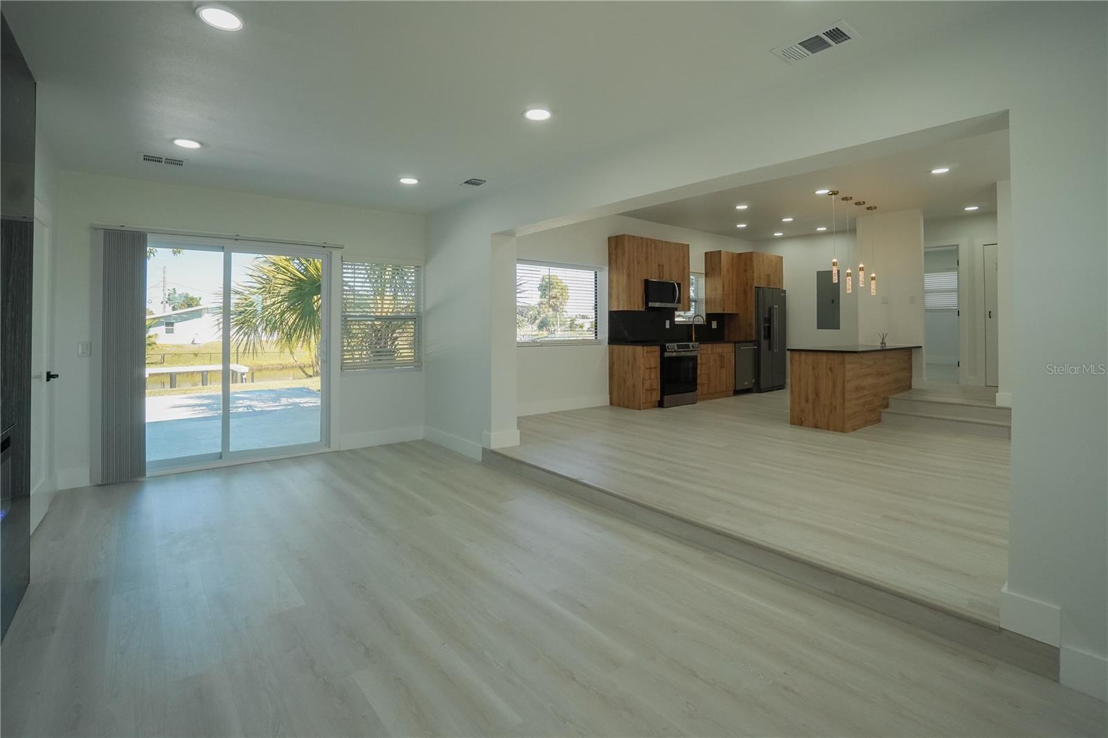 Image 20 of 44 For 6821 Marius Road