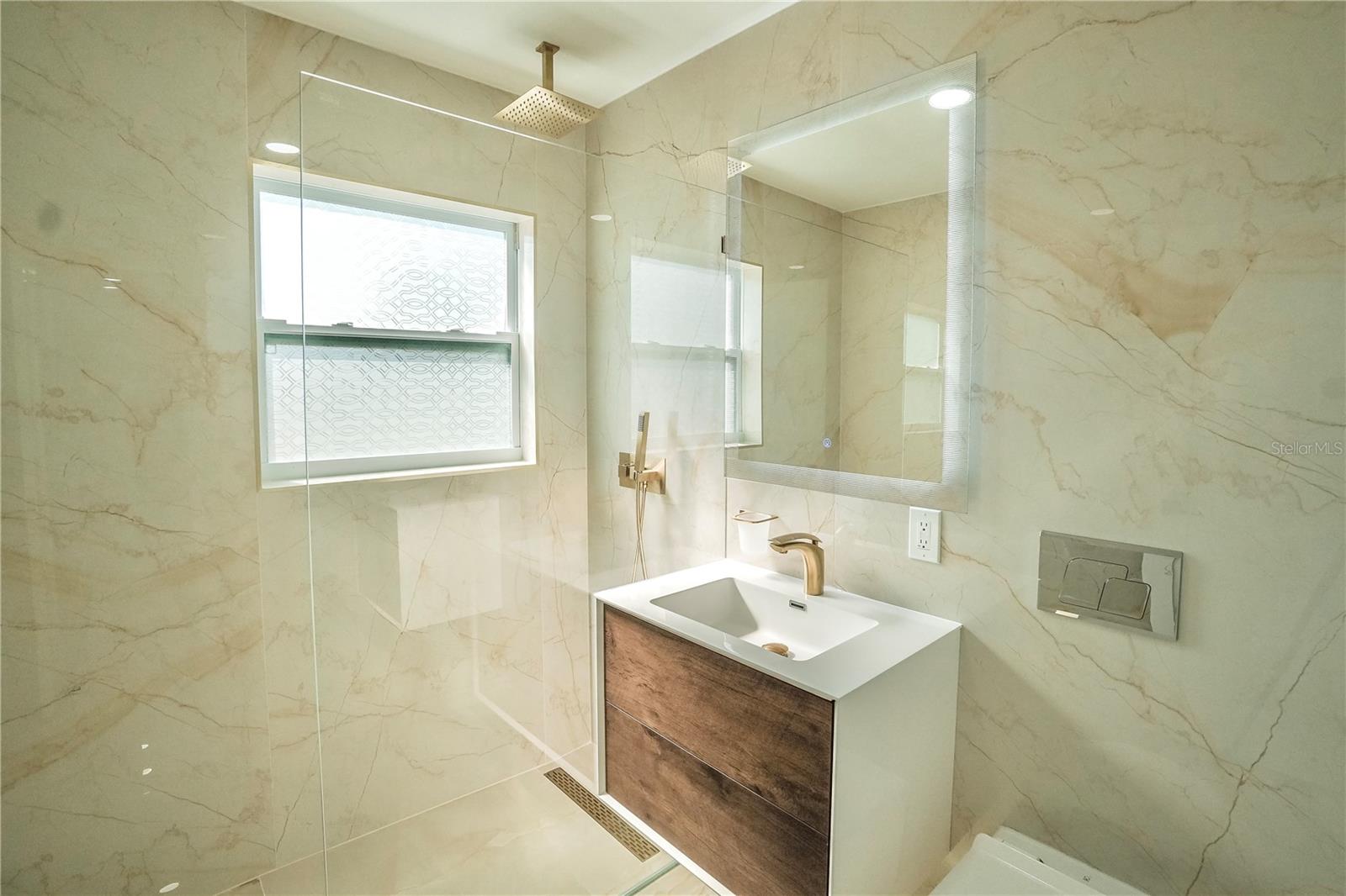 Image 25 of 44 For 6821 Marius Road