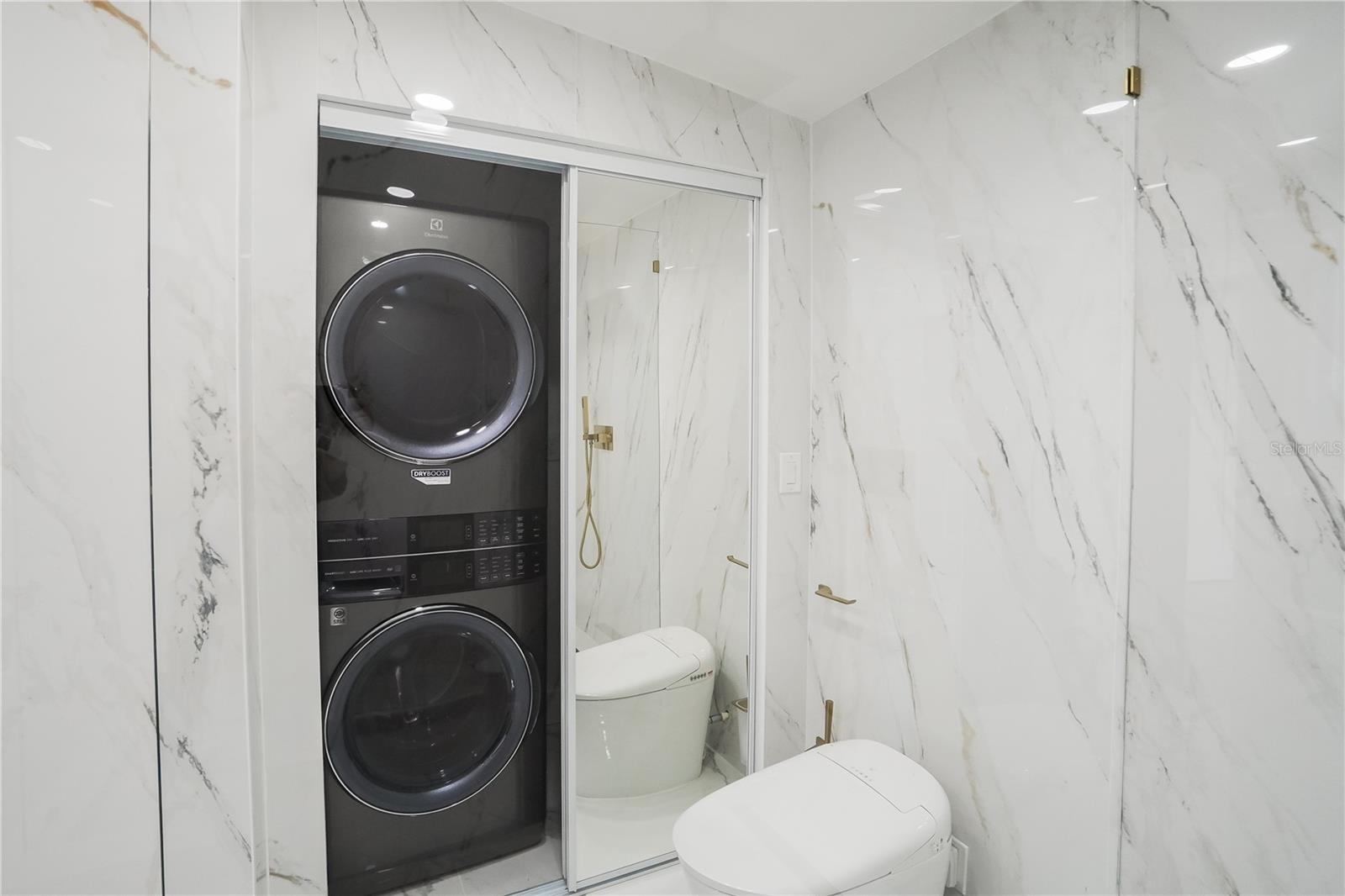 Image 36 of 44 For 6821 Marius Road