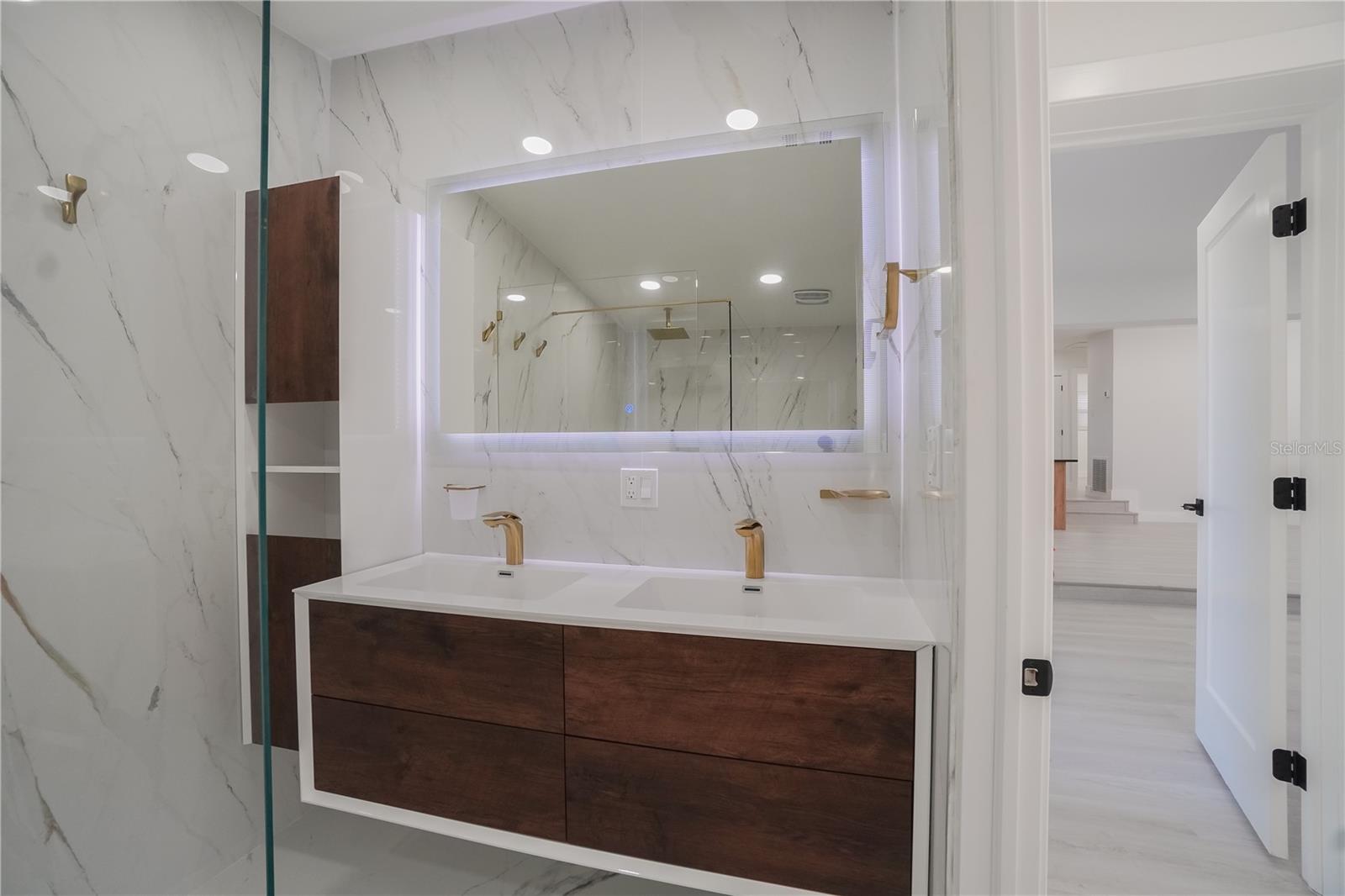 Image 37 of 44 For 6821 Marius Road