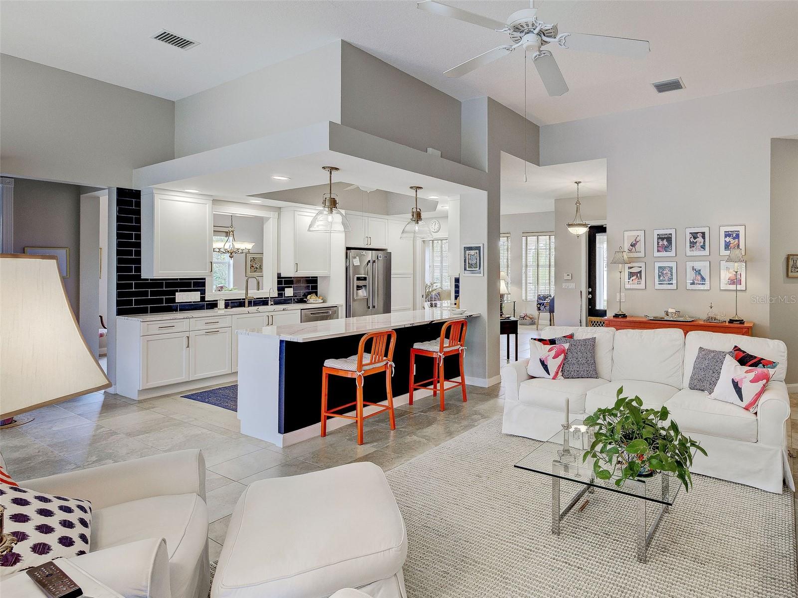 Image 15 of 74 For 13430 Bastiano Street