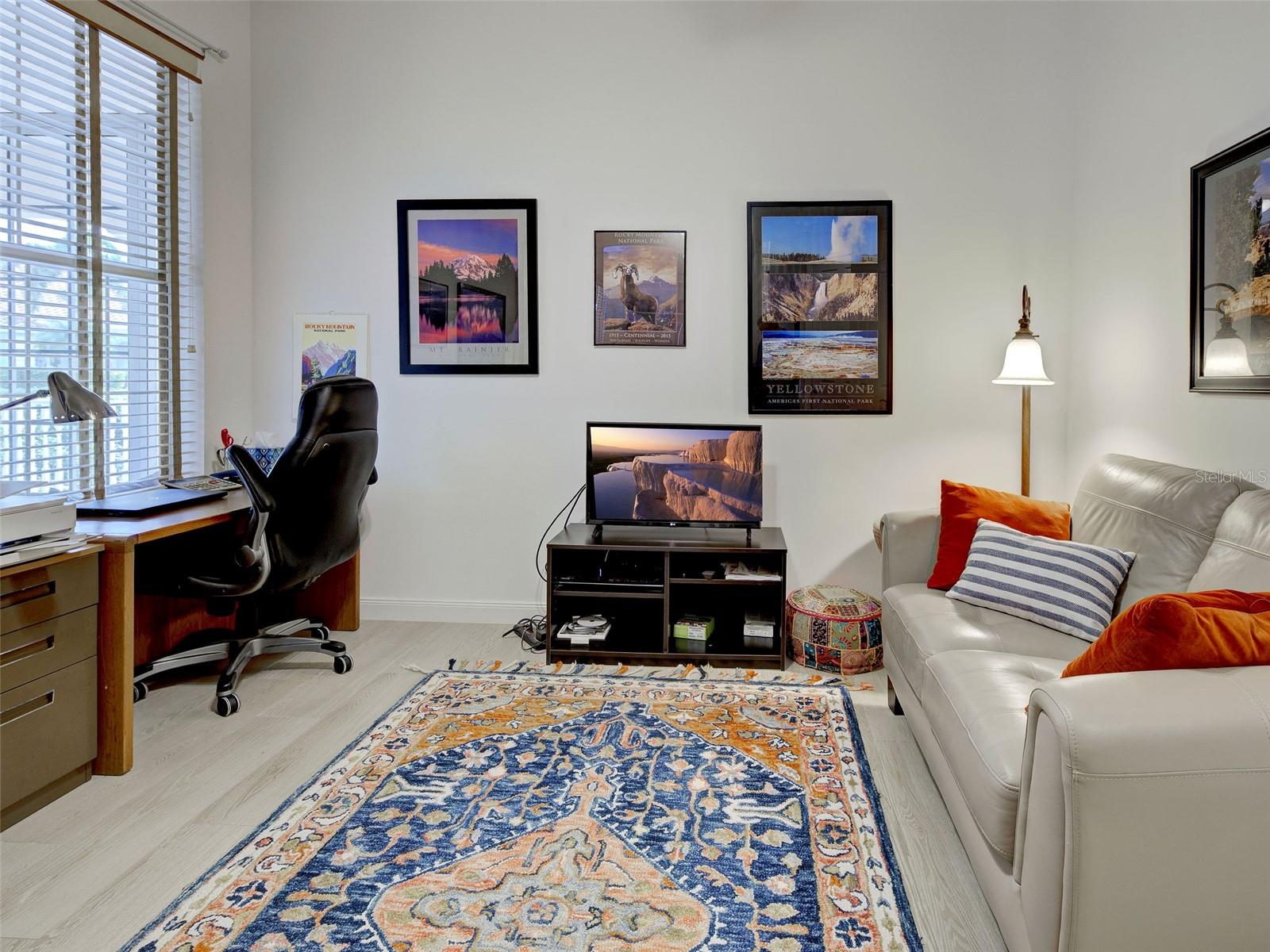 Image 30 of 74 For 13430 Bastiano Street