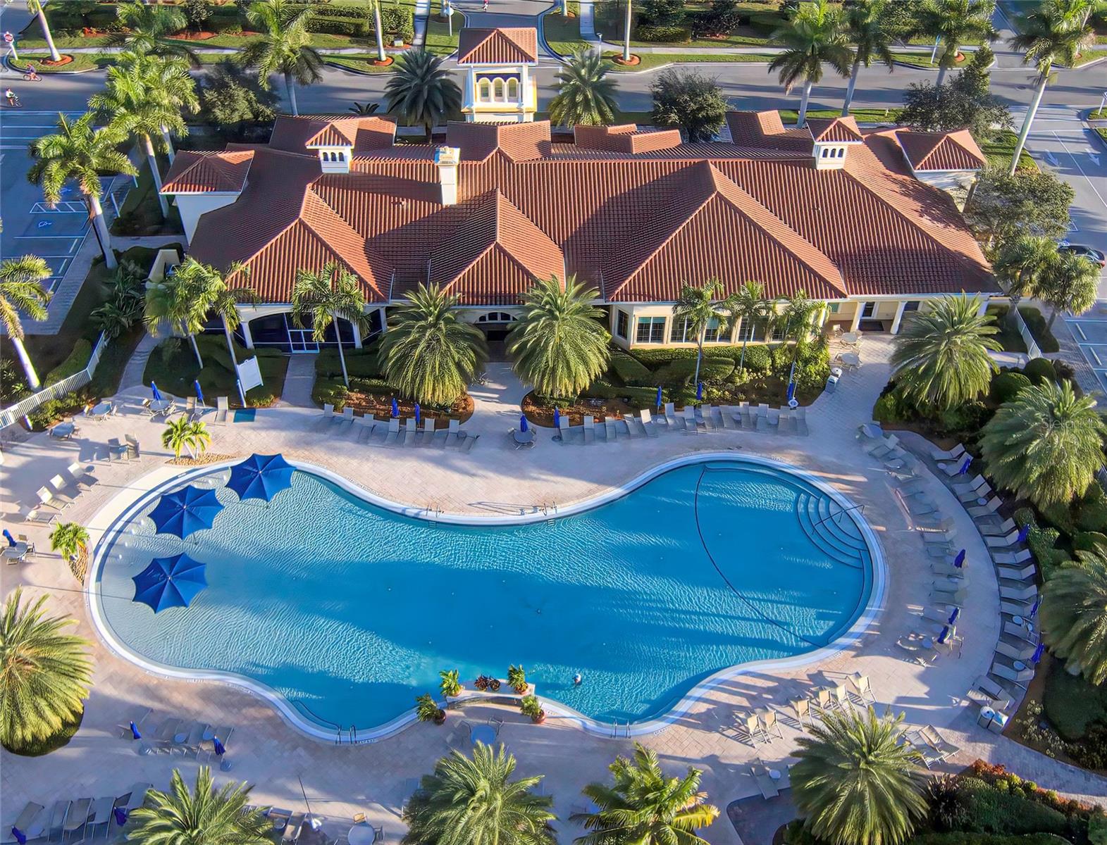 Image 47 of 74 For 13430 Bastiano Street